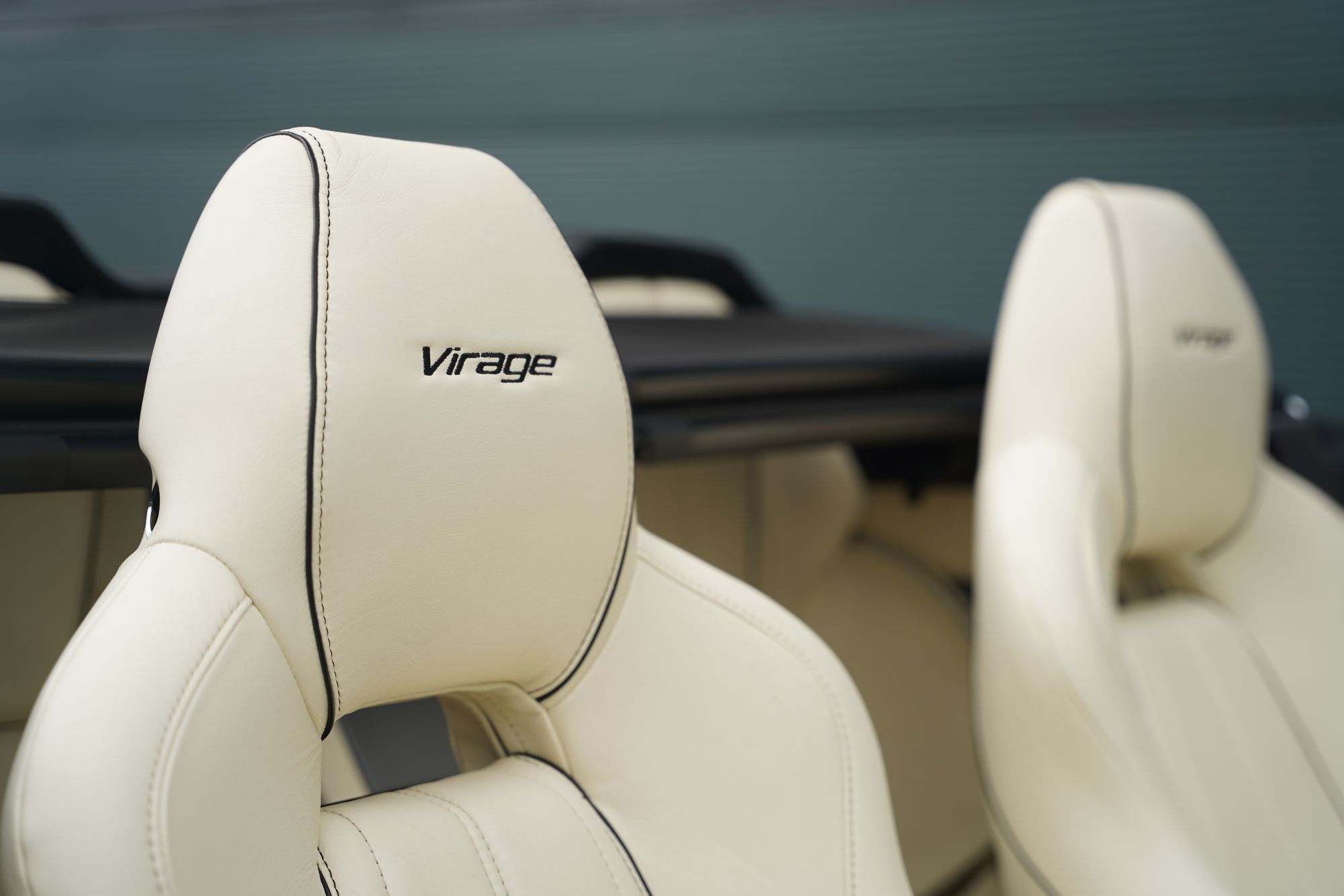 2011 Aston Martin Virage Volante