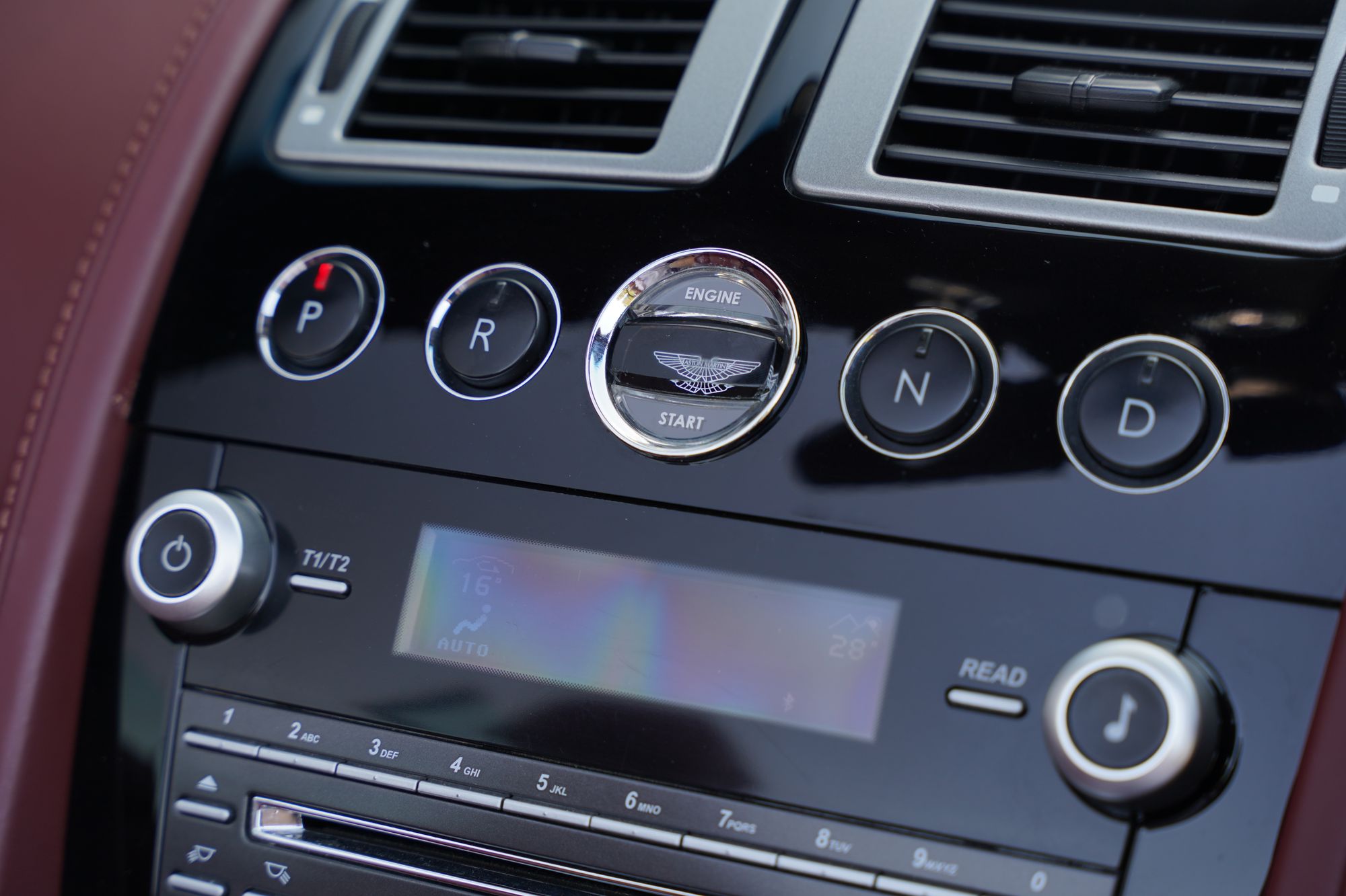 2011 Aston Martin DBS Volante