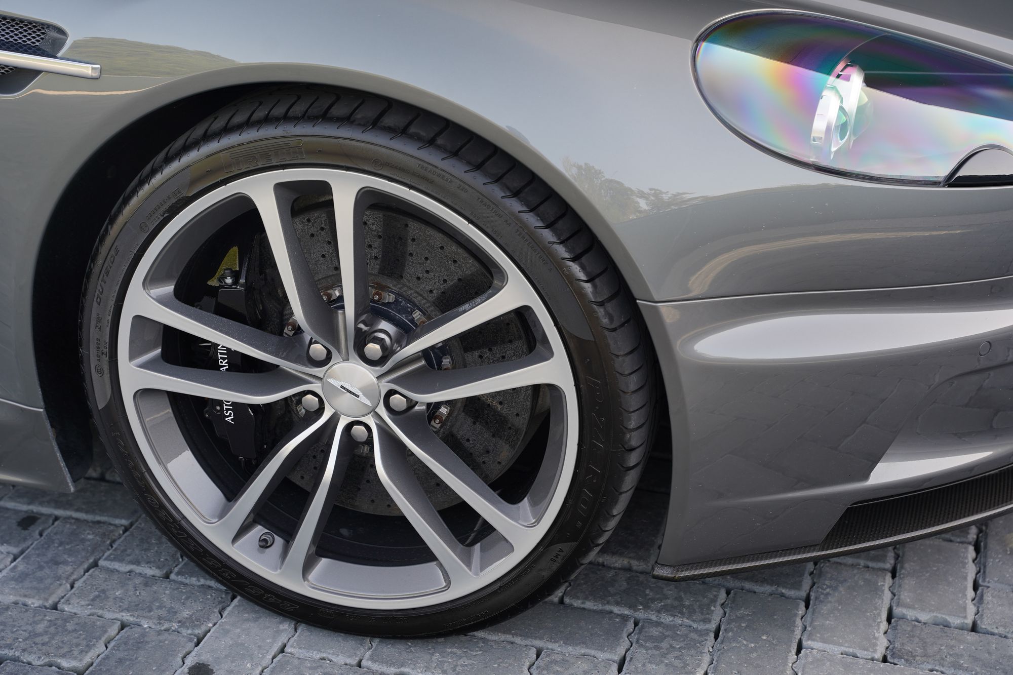 2011 Aston Martin DBS Volante