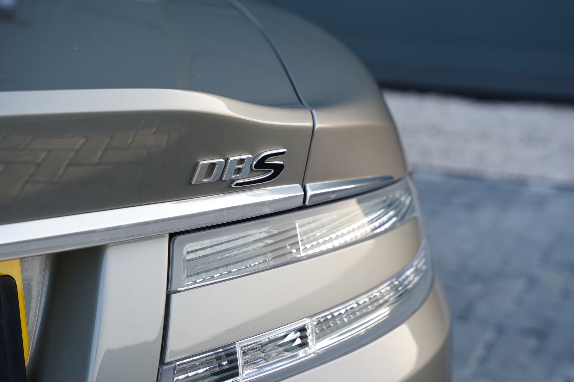 2011 Aston Martin DBS Volante