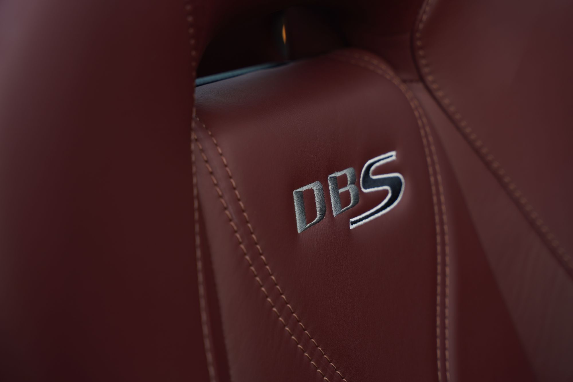 2011 Aston Martin DBS Volante
