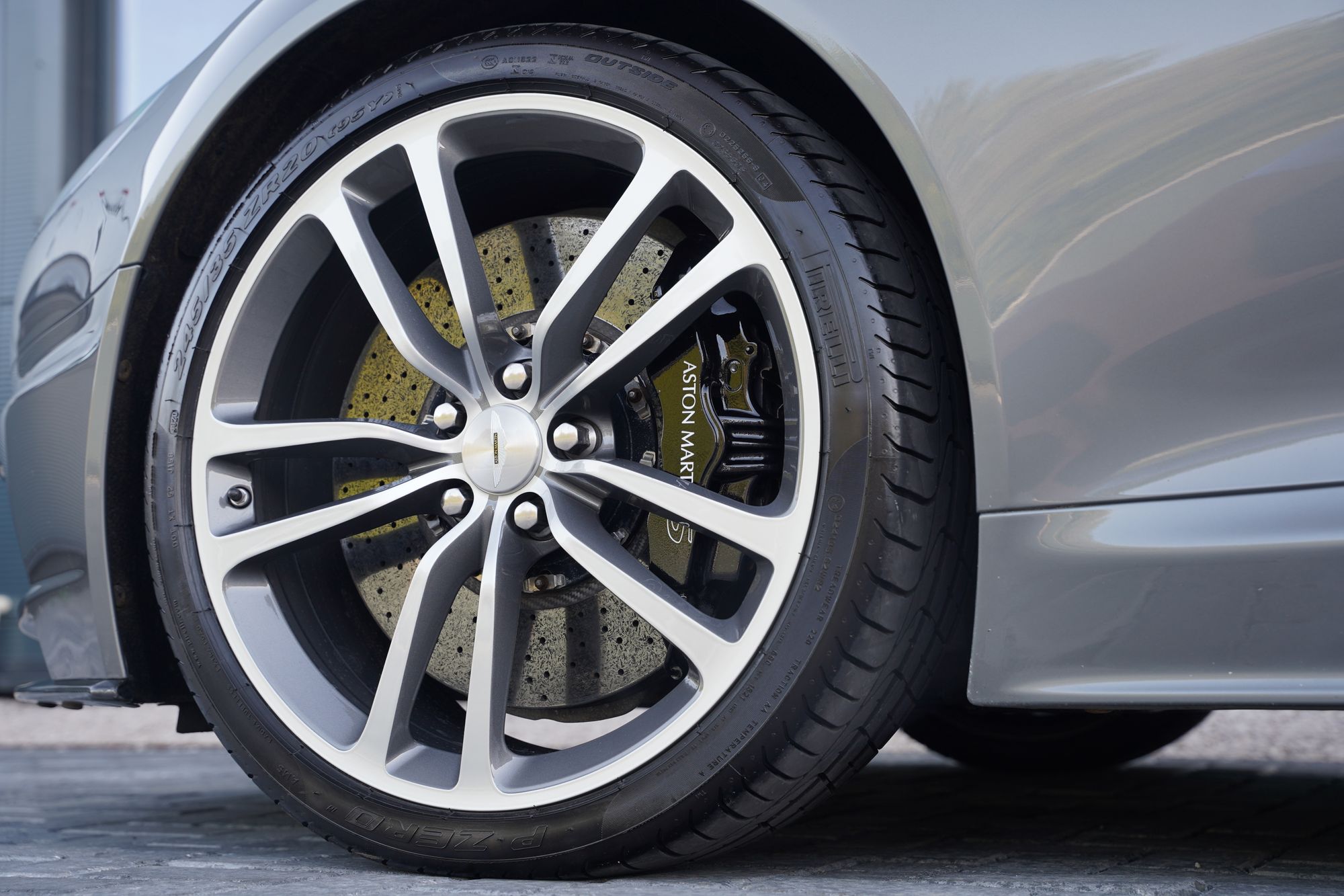 2011 Aston Martin DBS Volante