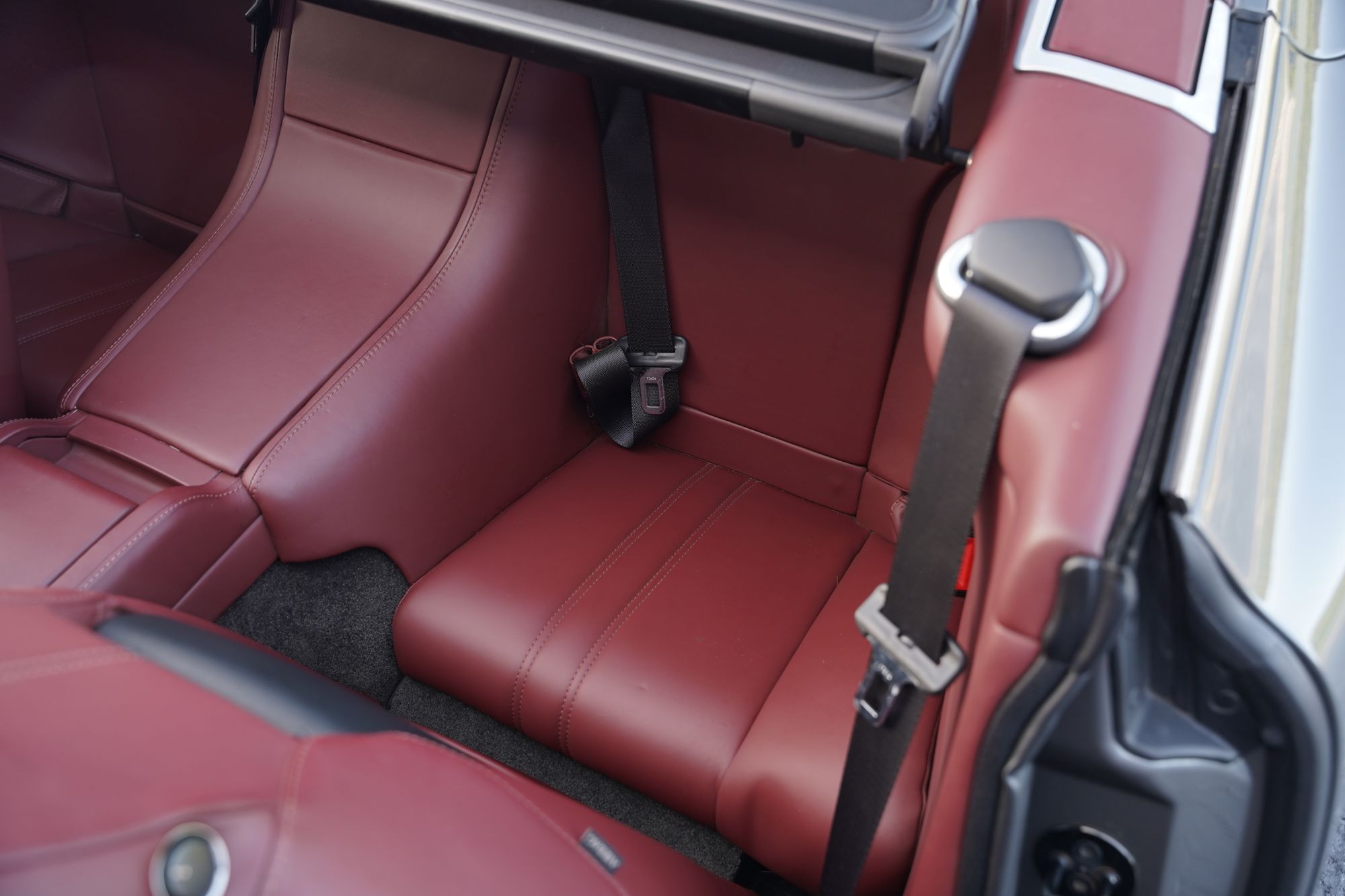 2011 Aston Martin DBS Volante