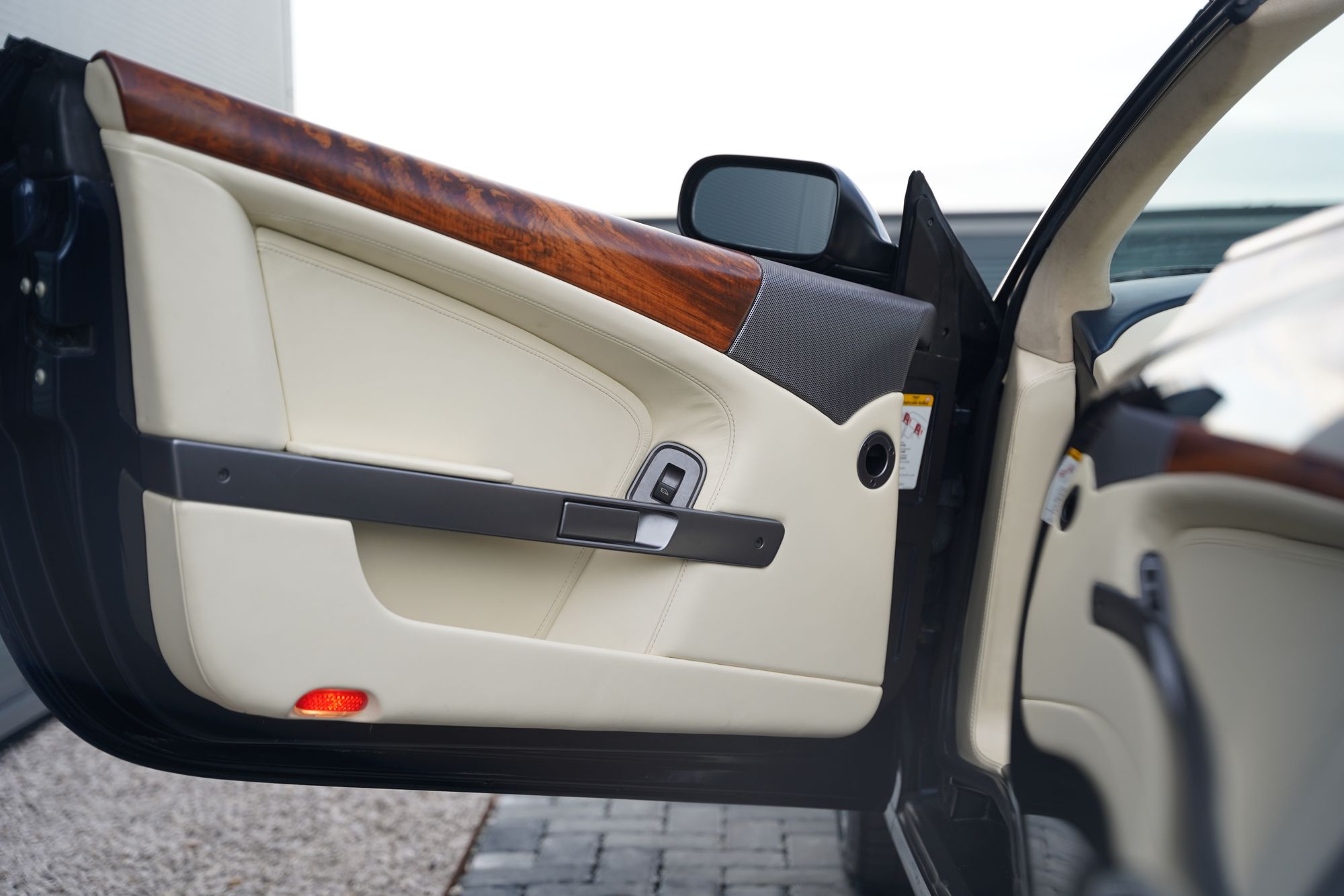 2006 Aston Martin DB9 Volante