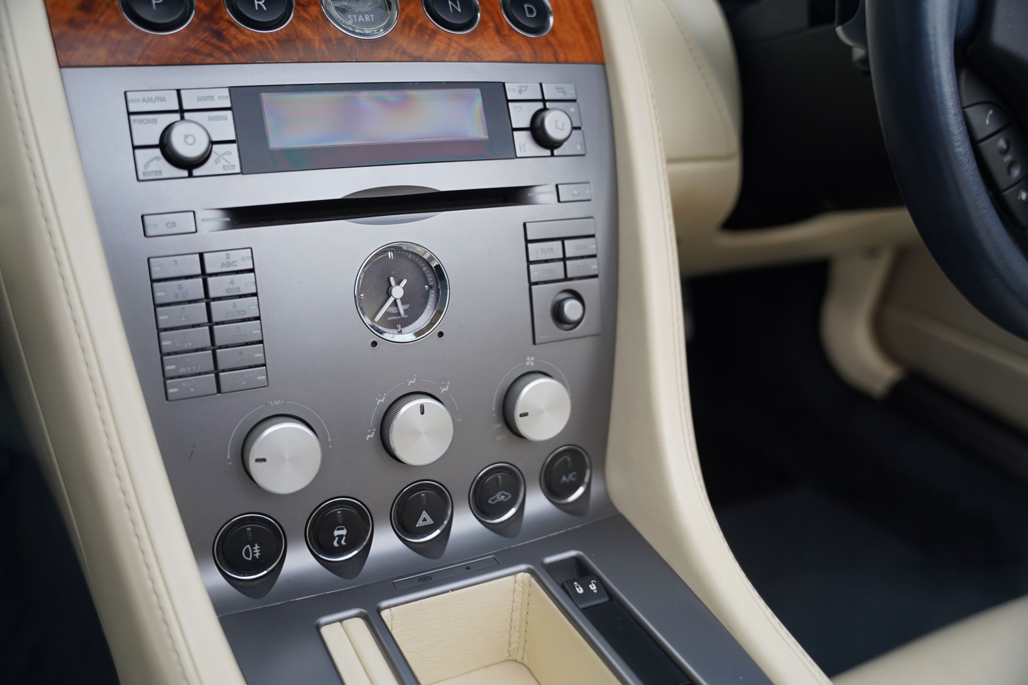 2006 Aston Martin DB9 Volante