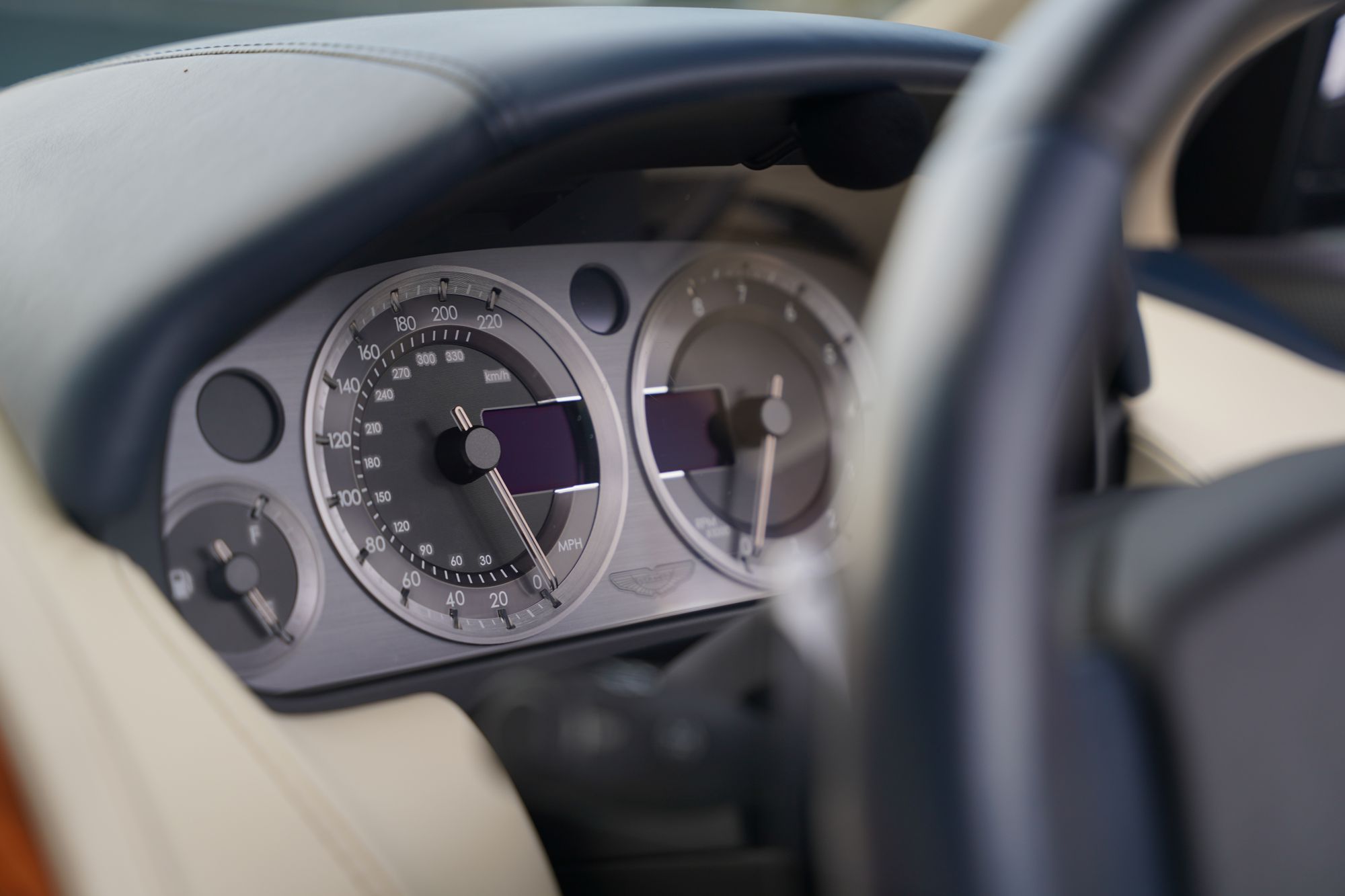 2006 Aston Martin DB9 Volante