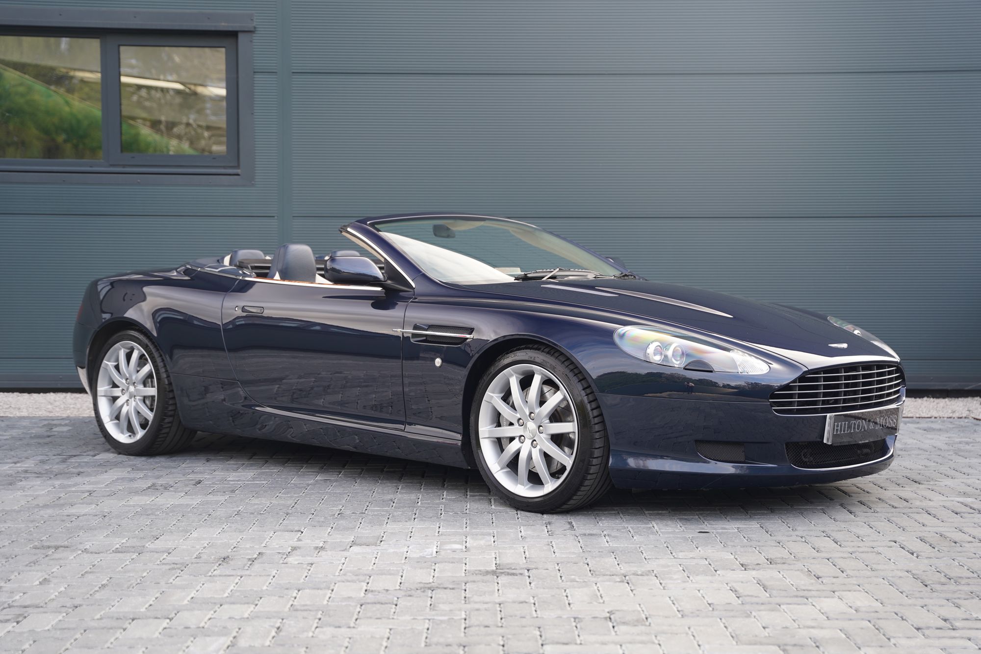 2006 Aston Martin DB9 Volante