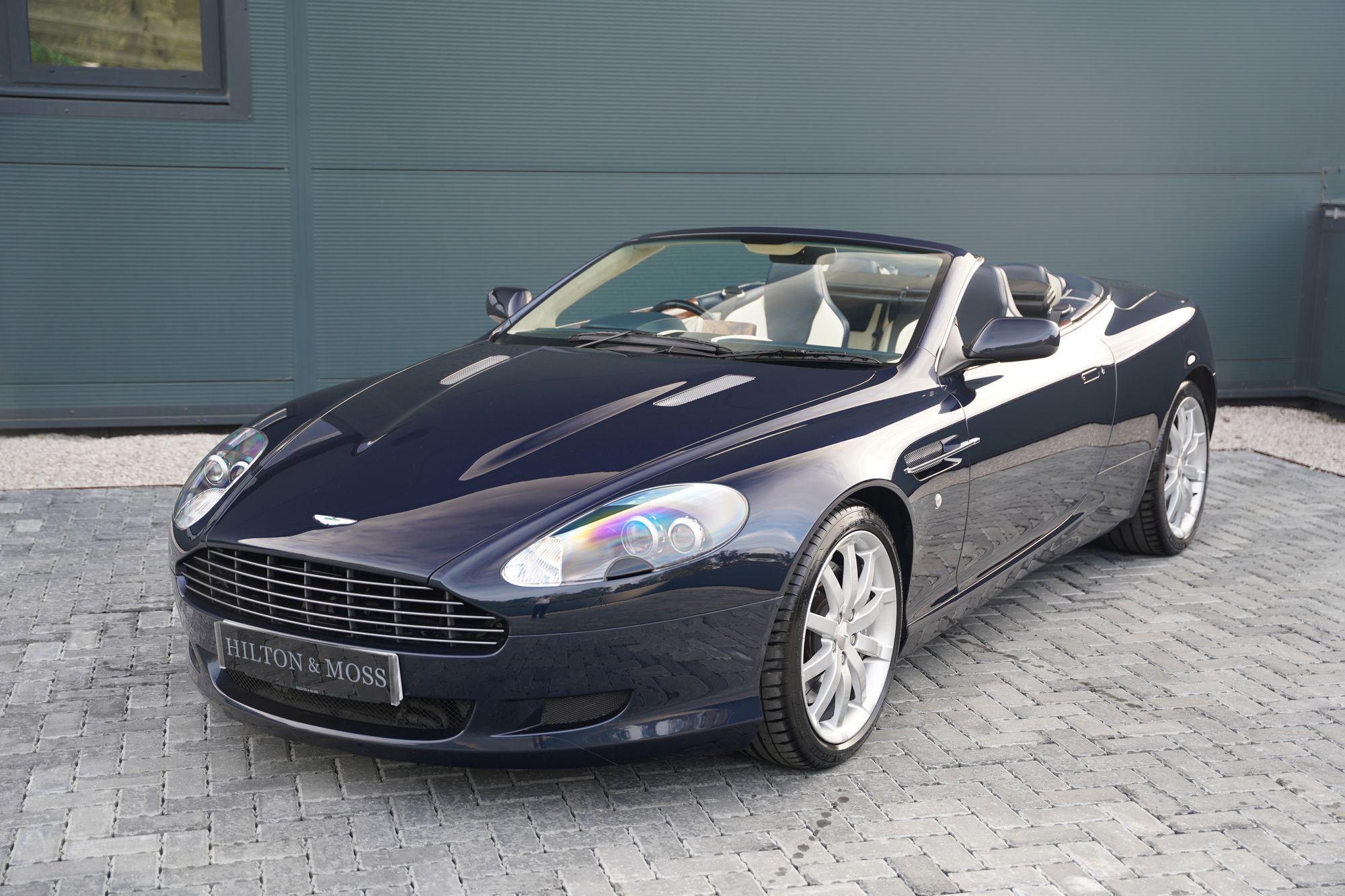 2006 Aston Martin DB9 Volante