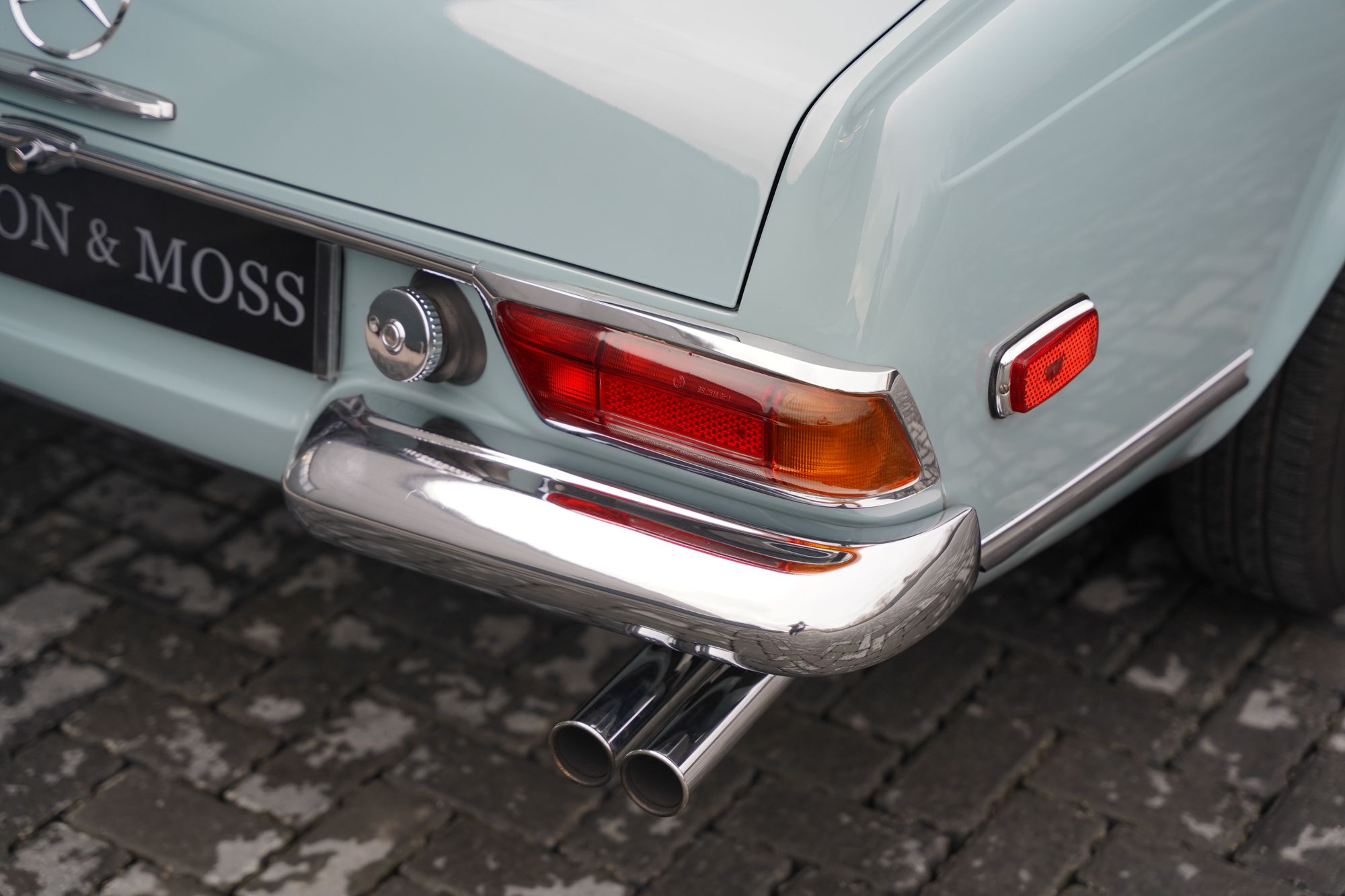 1968 Mercedes-Benz W113 280SL Pagoda 'California'