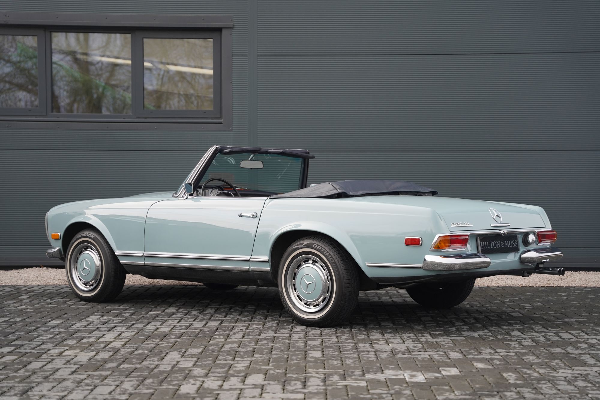 1968 Mercedes-Benz W113 280SL Pagoda 'California'