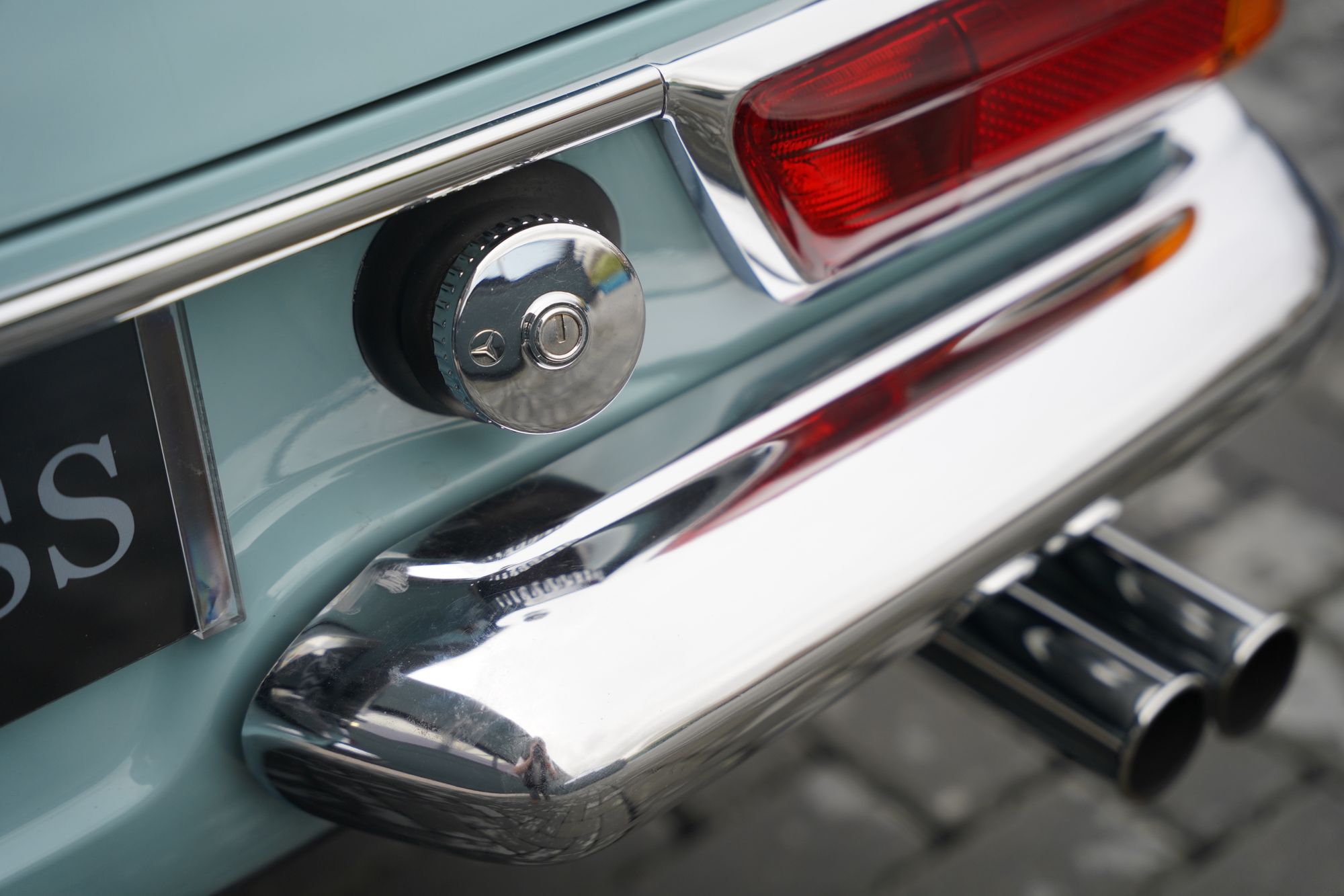 1968 Mercedes-Benz W113 280SL Pagoda 'California'
