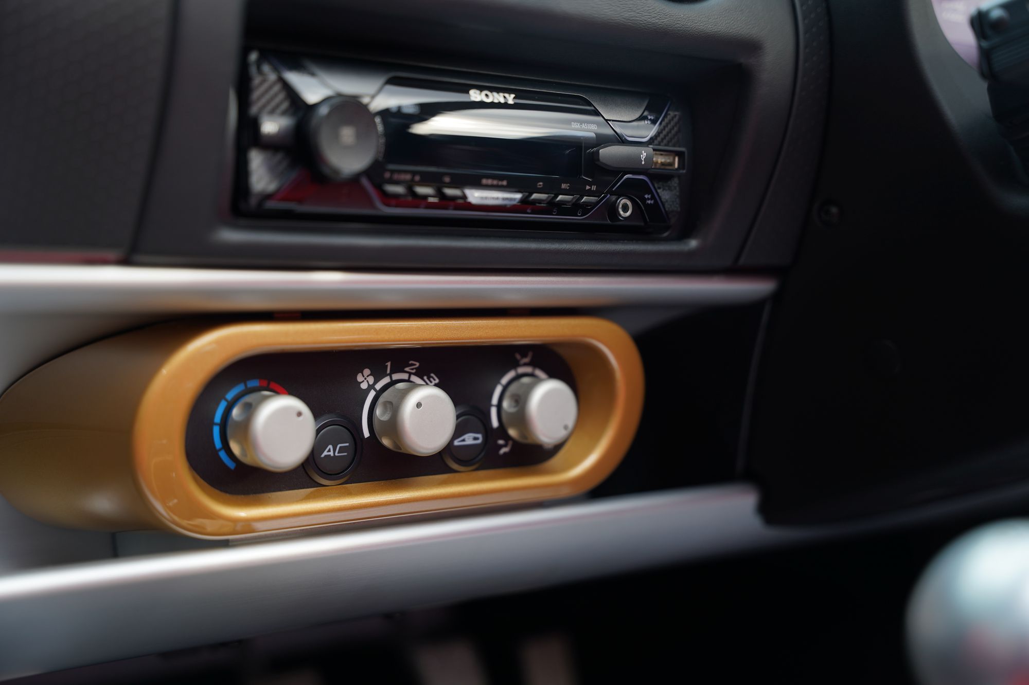 2021 Lotus Elise Sport 220 Heritage Edition