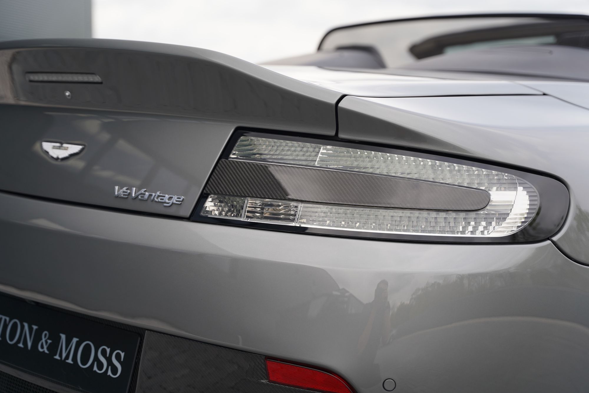 2012 Aston Martin V12 Vantage Roadster - 096 of 101