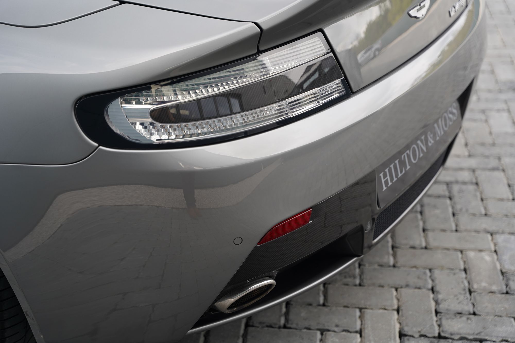 2012 Aston Martin V12 Vantage Roadster - 096 of 101