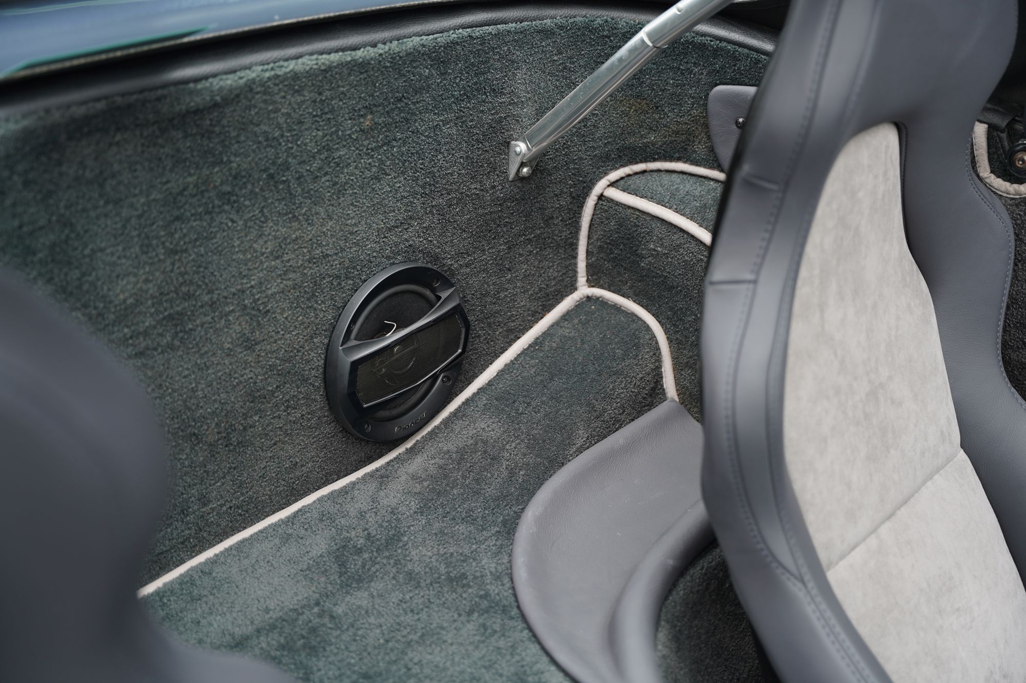 2002 TVR Tamora