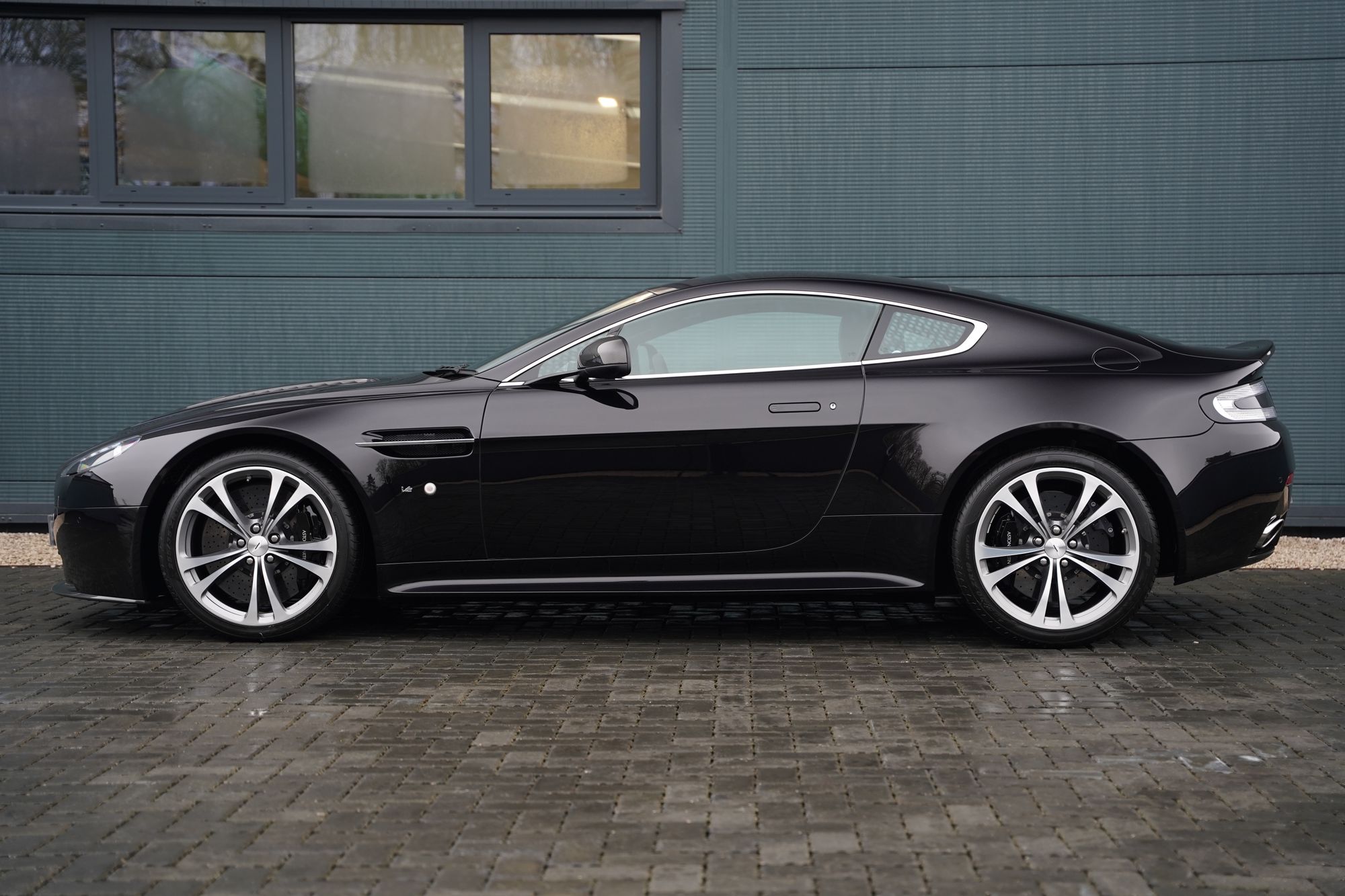 2014 Aston Martin V12 Vantage S