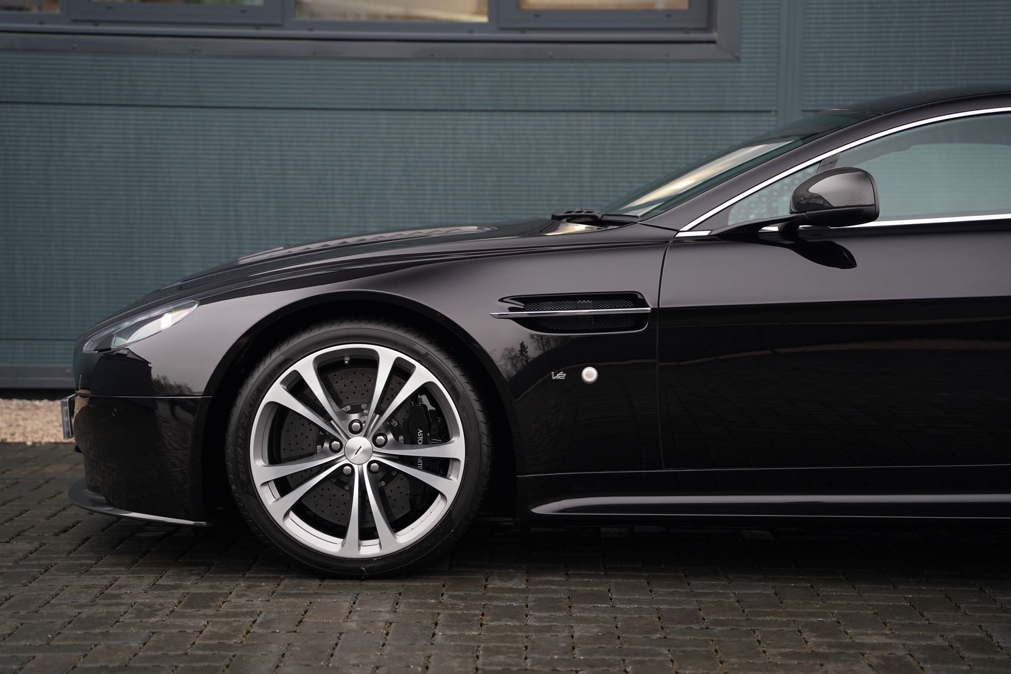 2014 Aston Martin V12 Vantage S