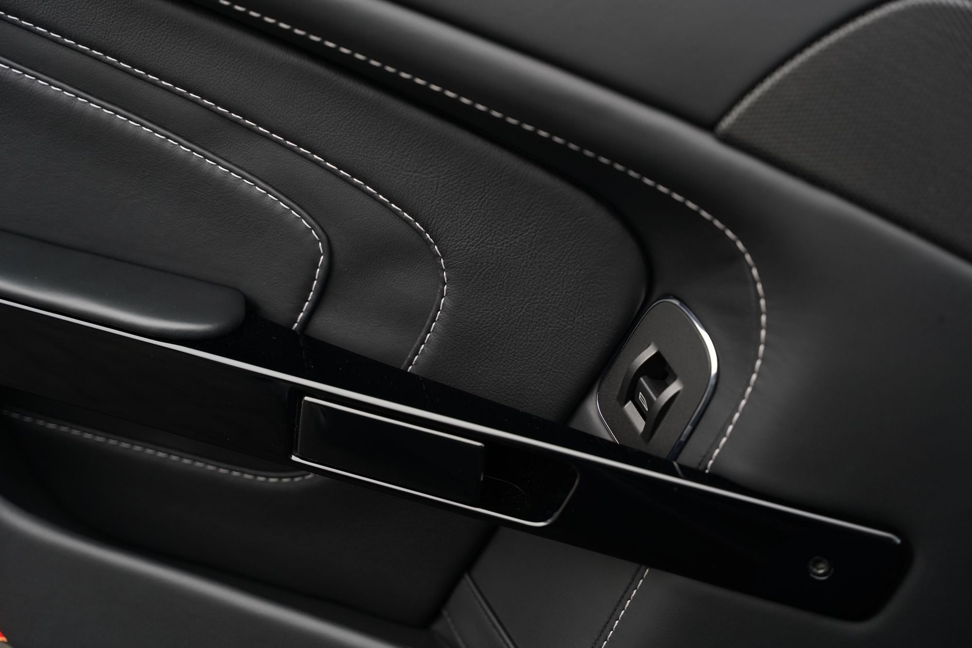 2014 Aston Martin V12 Vantage S