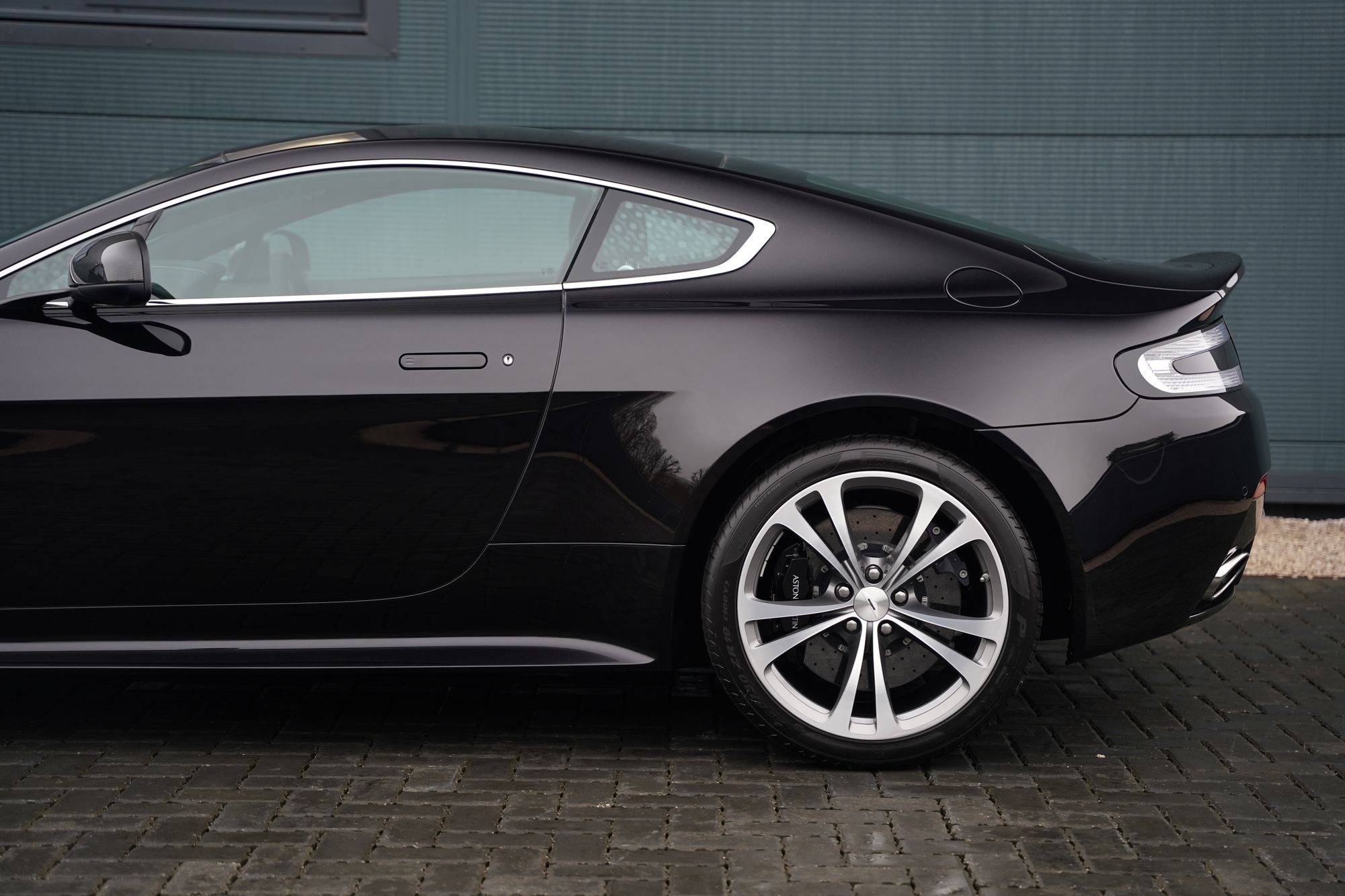 2014 Aston Martin V12 Vantage S