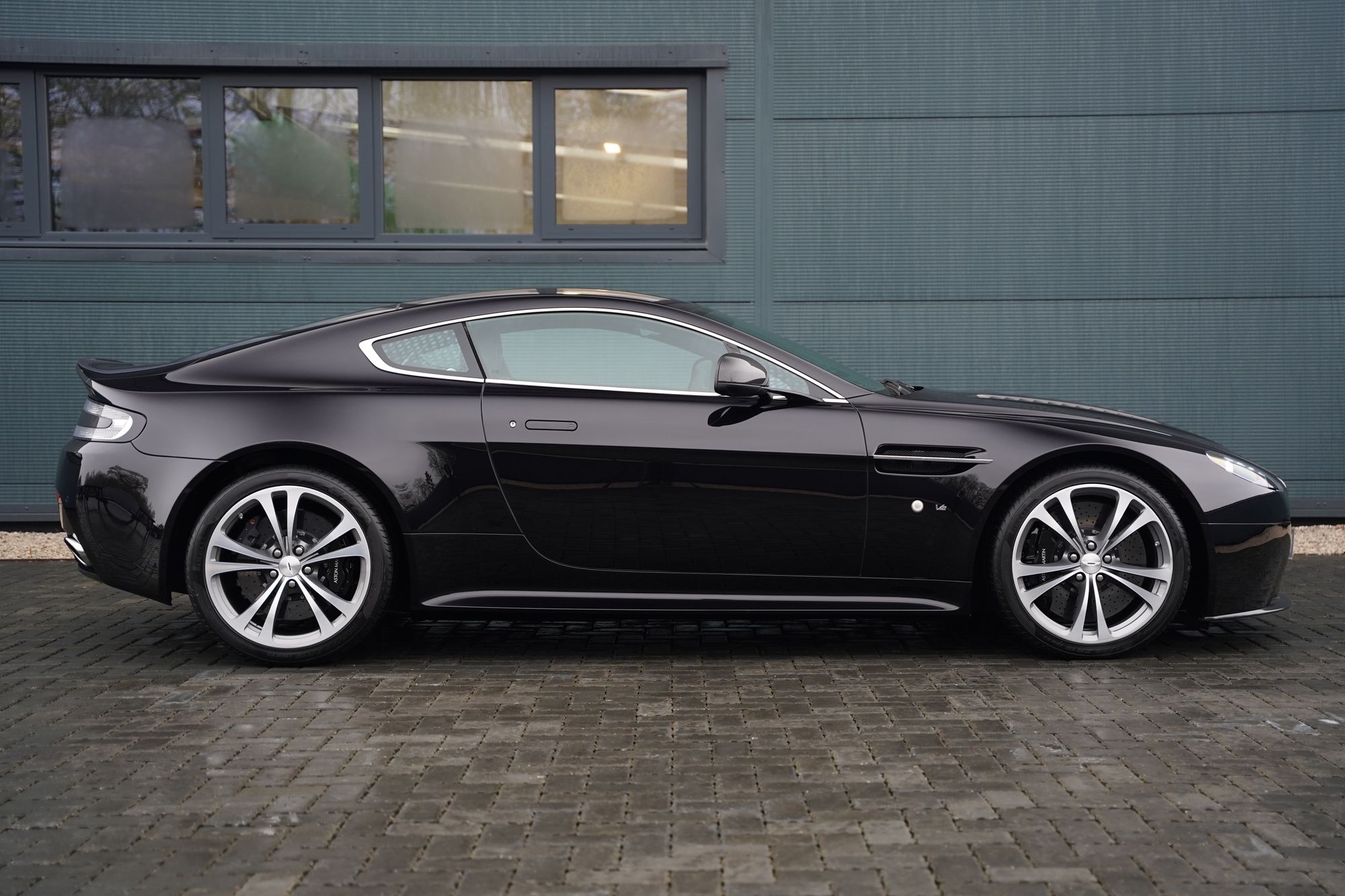 2014 Aston Martin V12 Vantage S