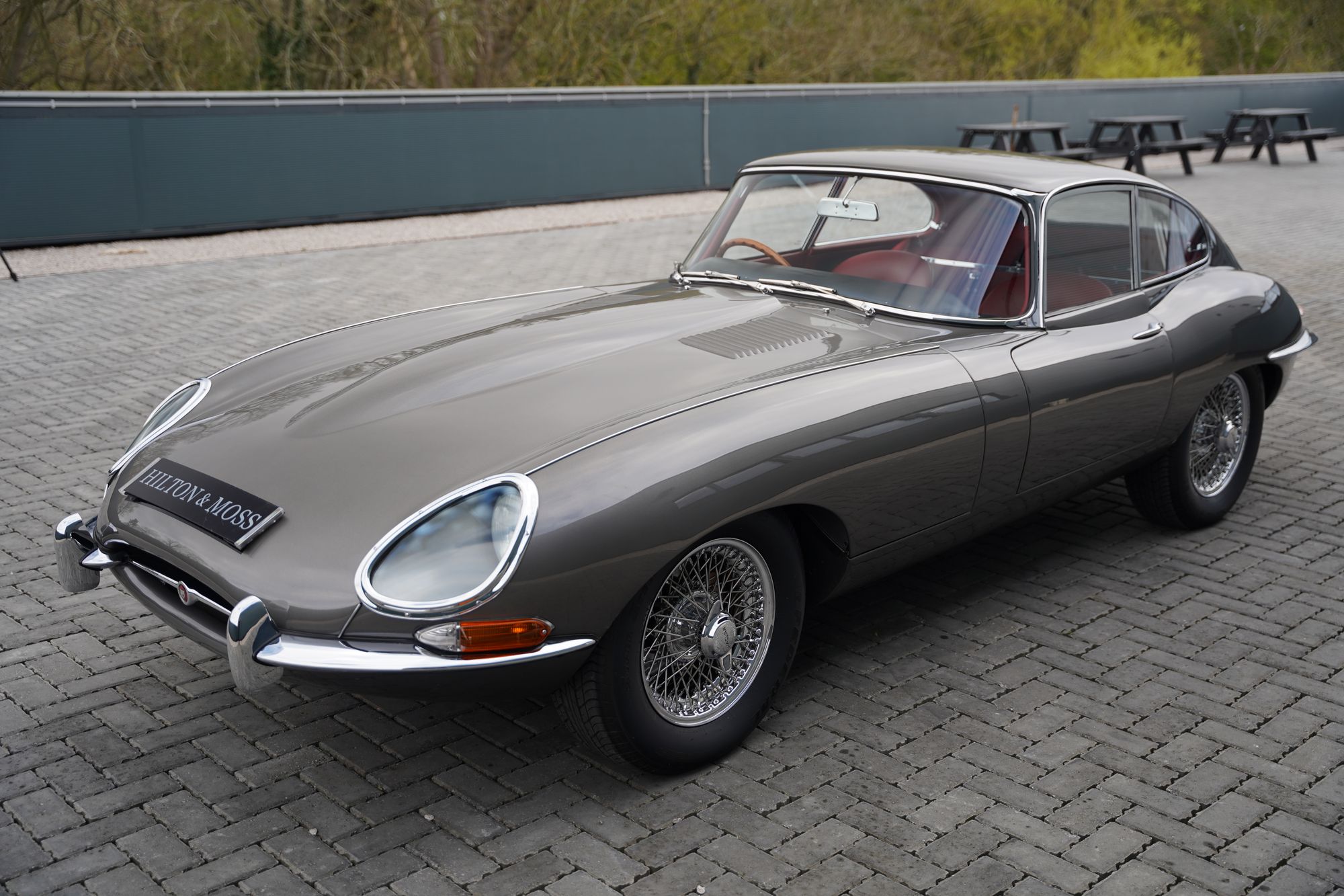 1963 Jaguar E-Type Series 1 3.8 FHC