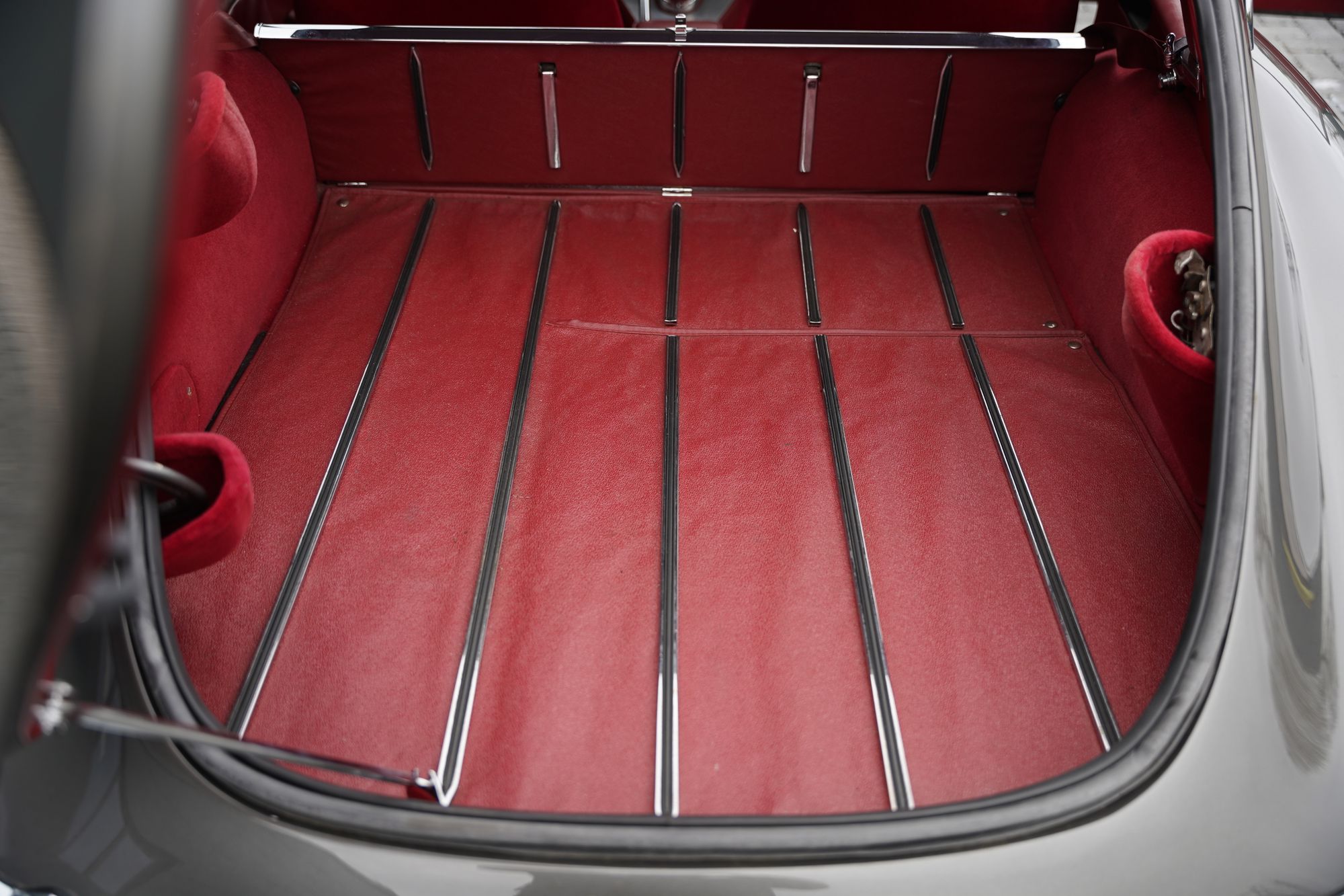 1963 Jaguar E-Type Series 1 3.8 FHC