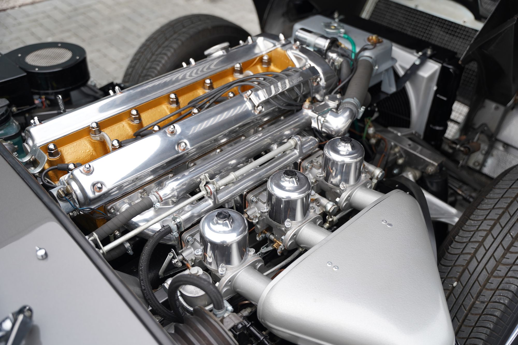 1963 Jaguar E-Type Series 1 3.8 FHC