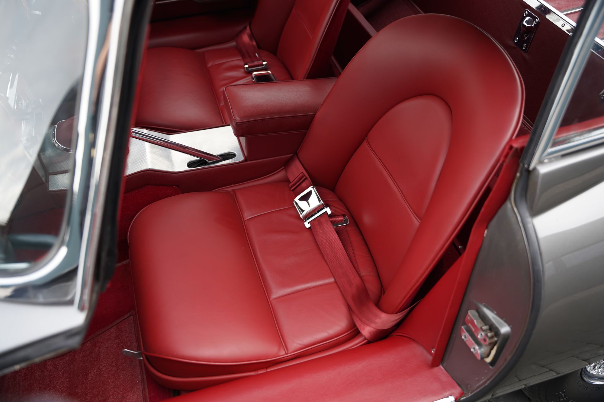 1963 Jaguar E-Type Series 1 3.8 FHC