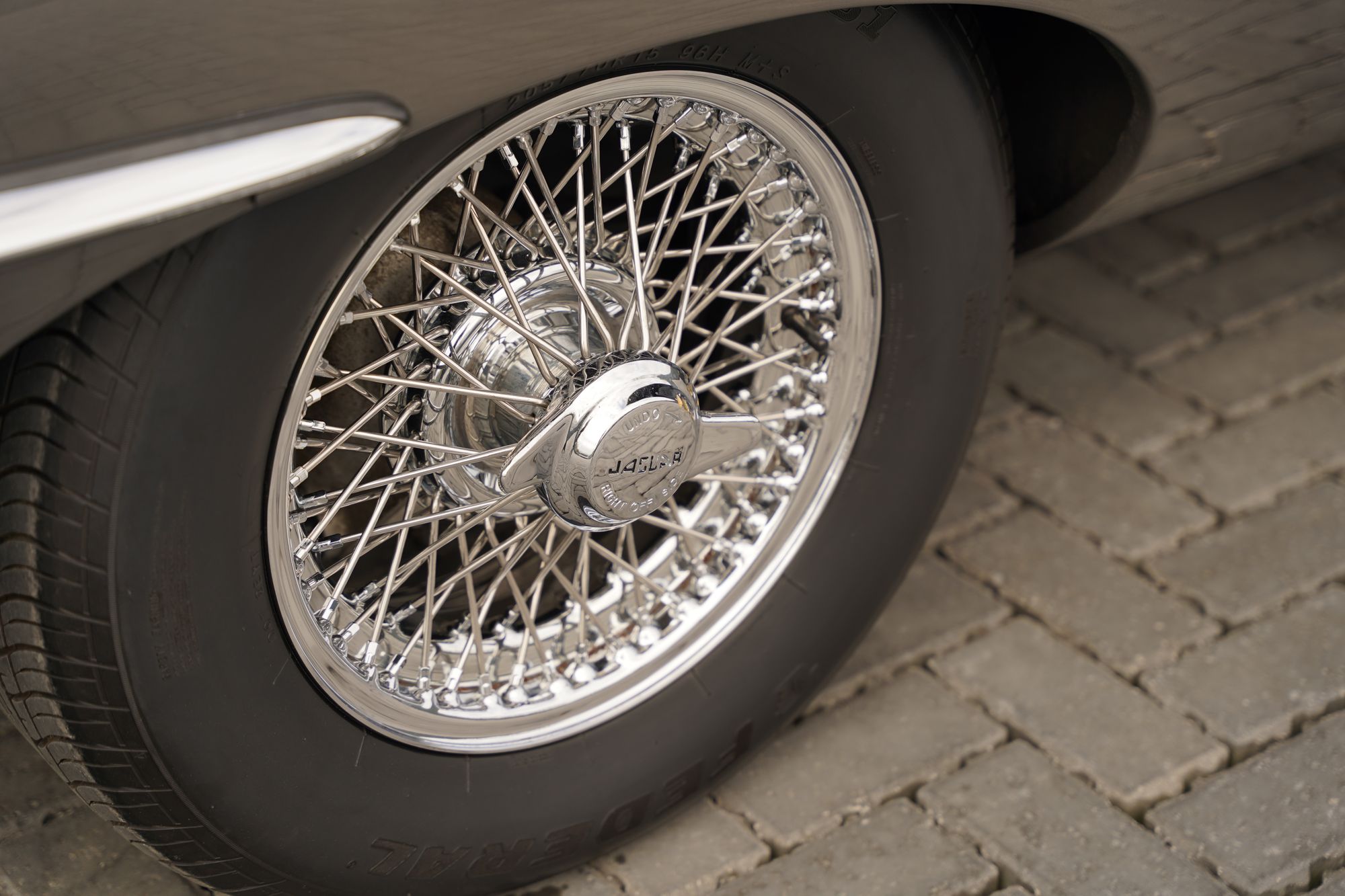 1963 Jaguar E-Type Series 1 3.8 FHC