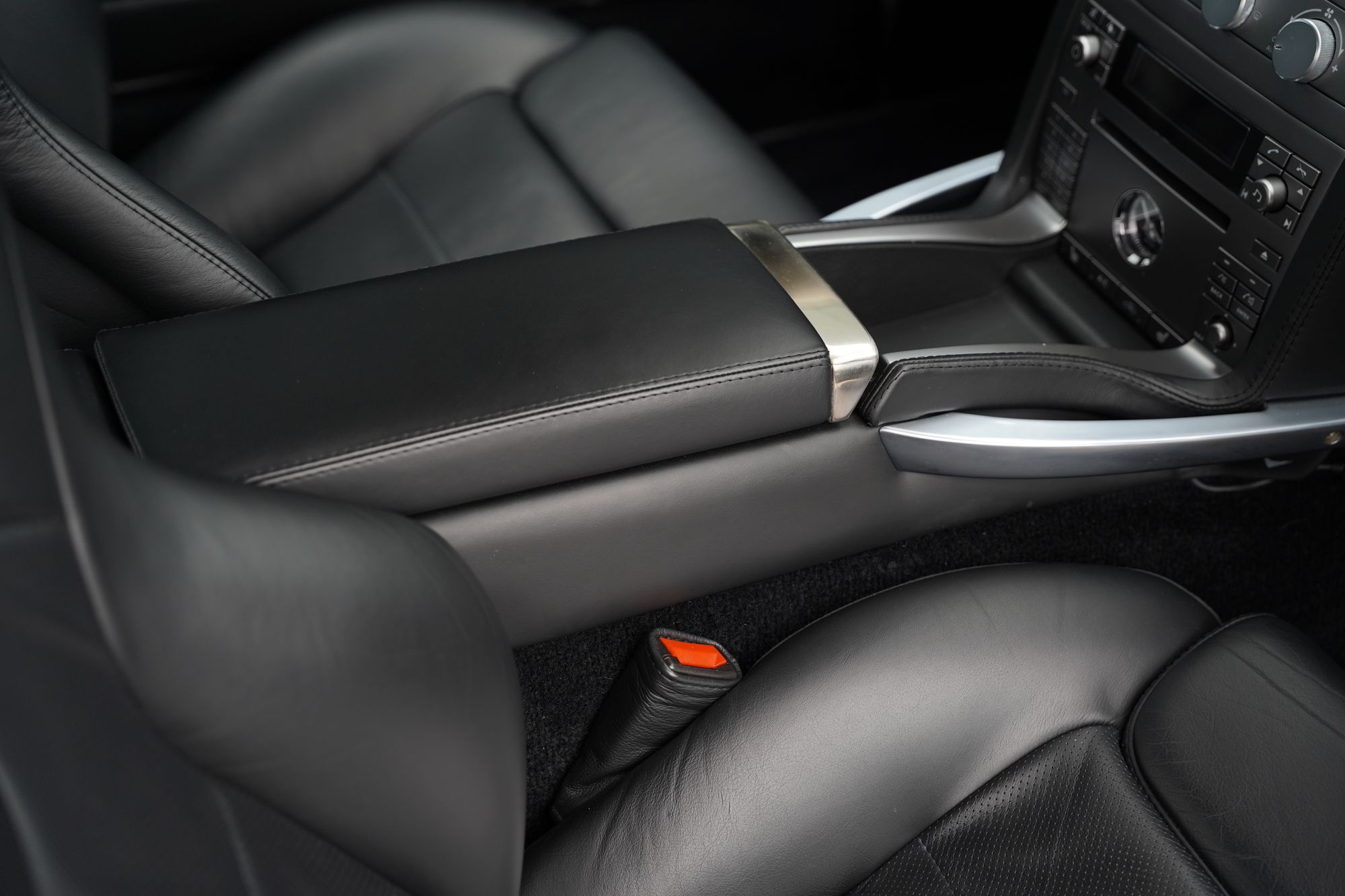 2007 Aston Martin Vanquish S 'Late Dash'