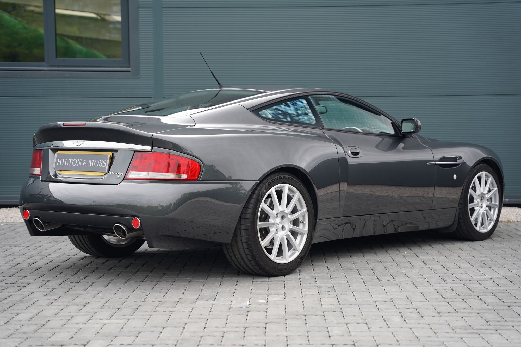 2007 Aston Martin Vanquish S 'Late Dash'