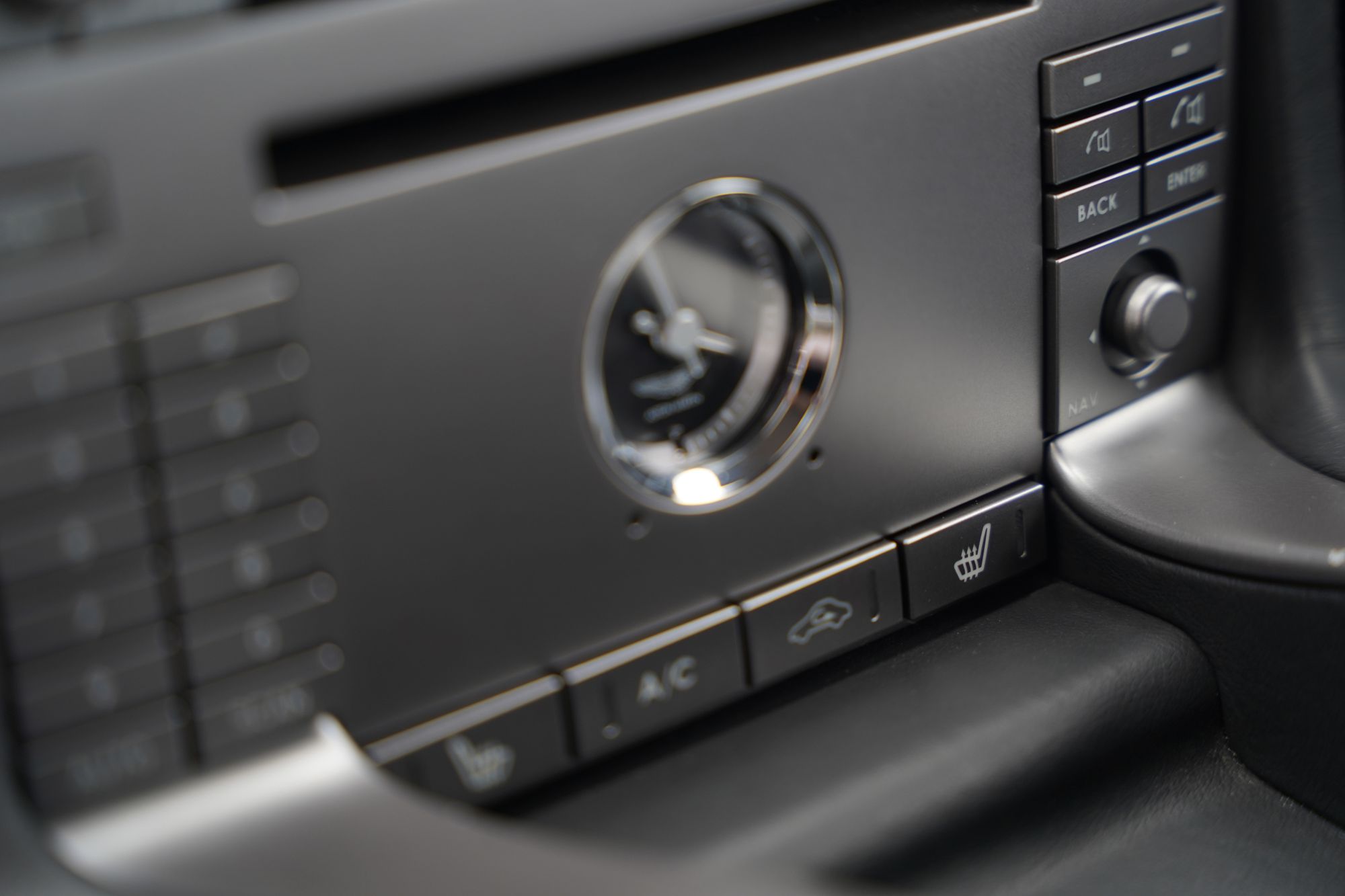 2007 Aston Martin Vanquish S 'Late Dash'
