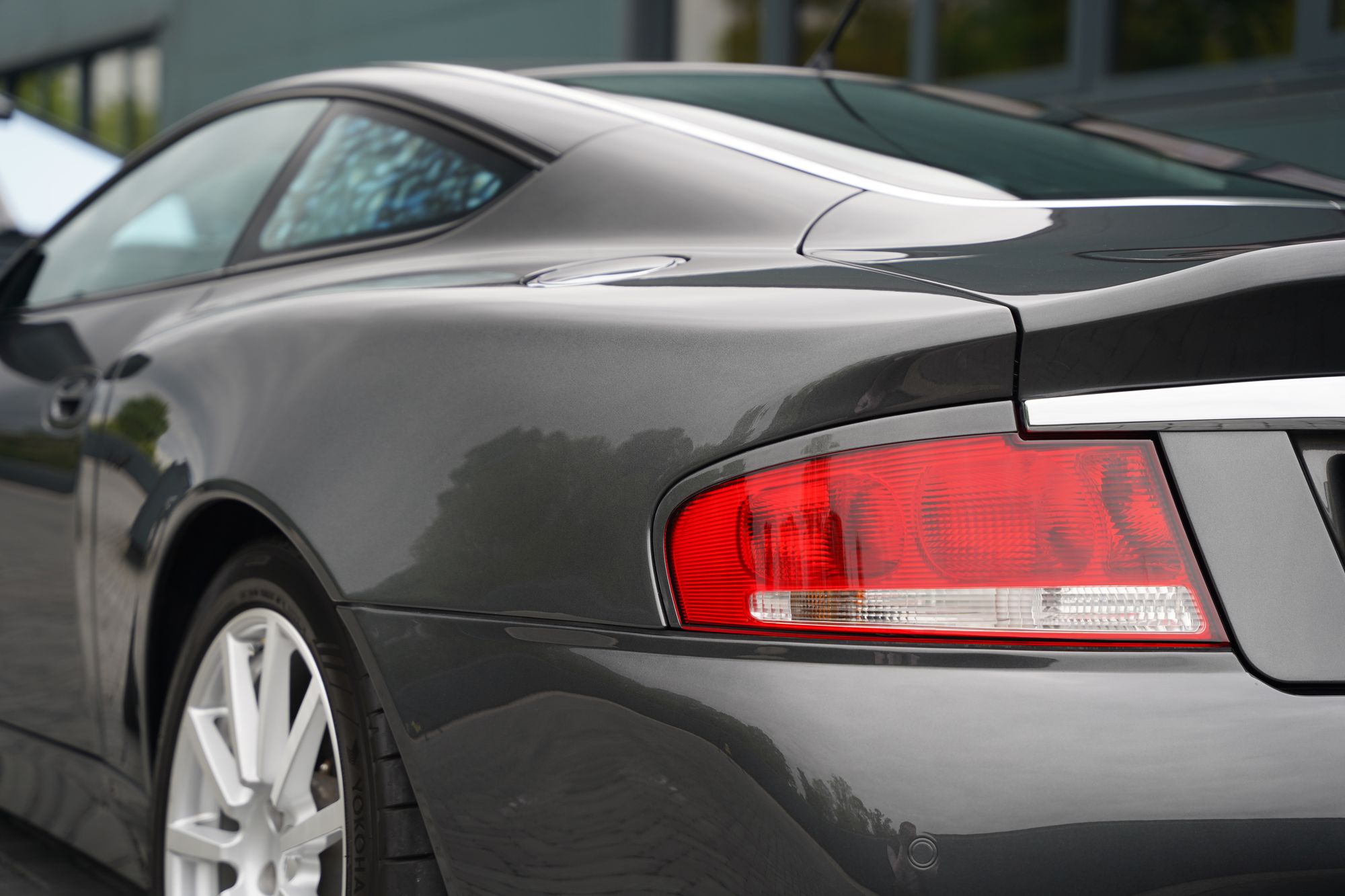 2007 Aston Martin Vanquish S 'Late Dash'