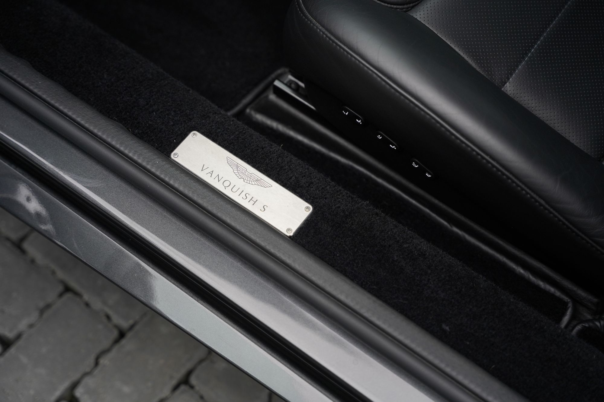 2007 Aston Martin Vanquish S 'Late Dash'