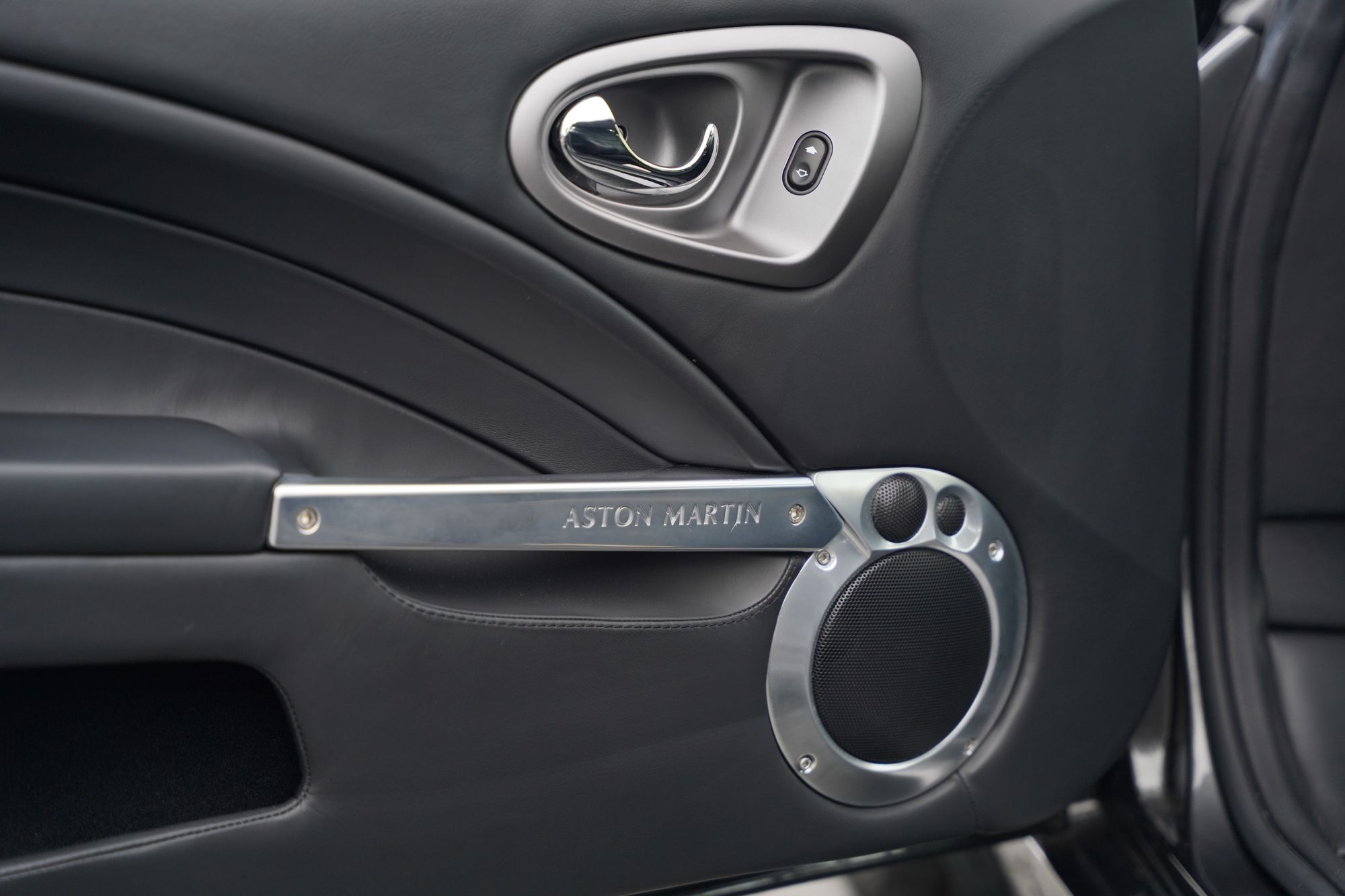 2007 Aston Martin Vanquish S 'Late Dash'