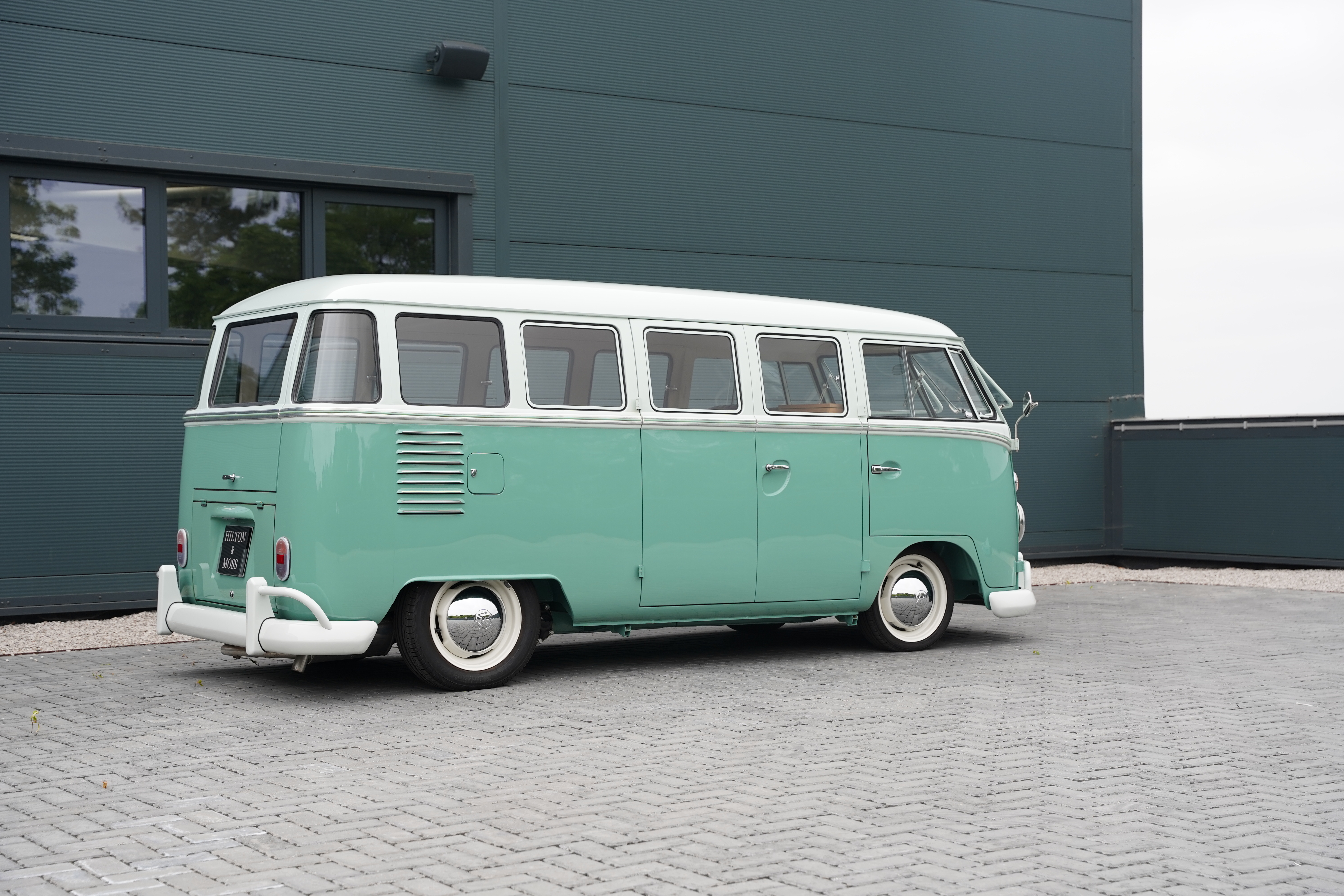1962 Volkswagen Type 2 T1 15-Window Splitscreen Deluxe Previously