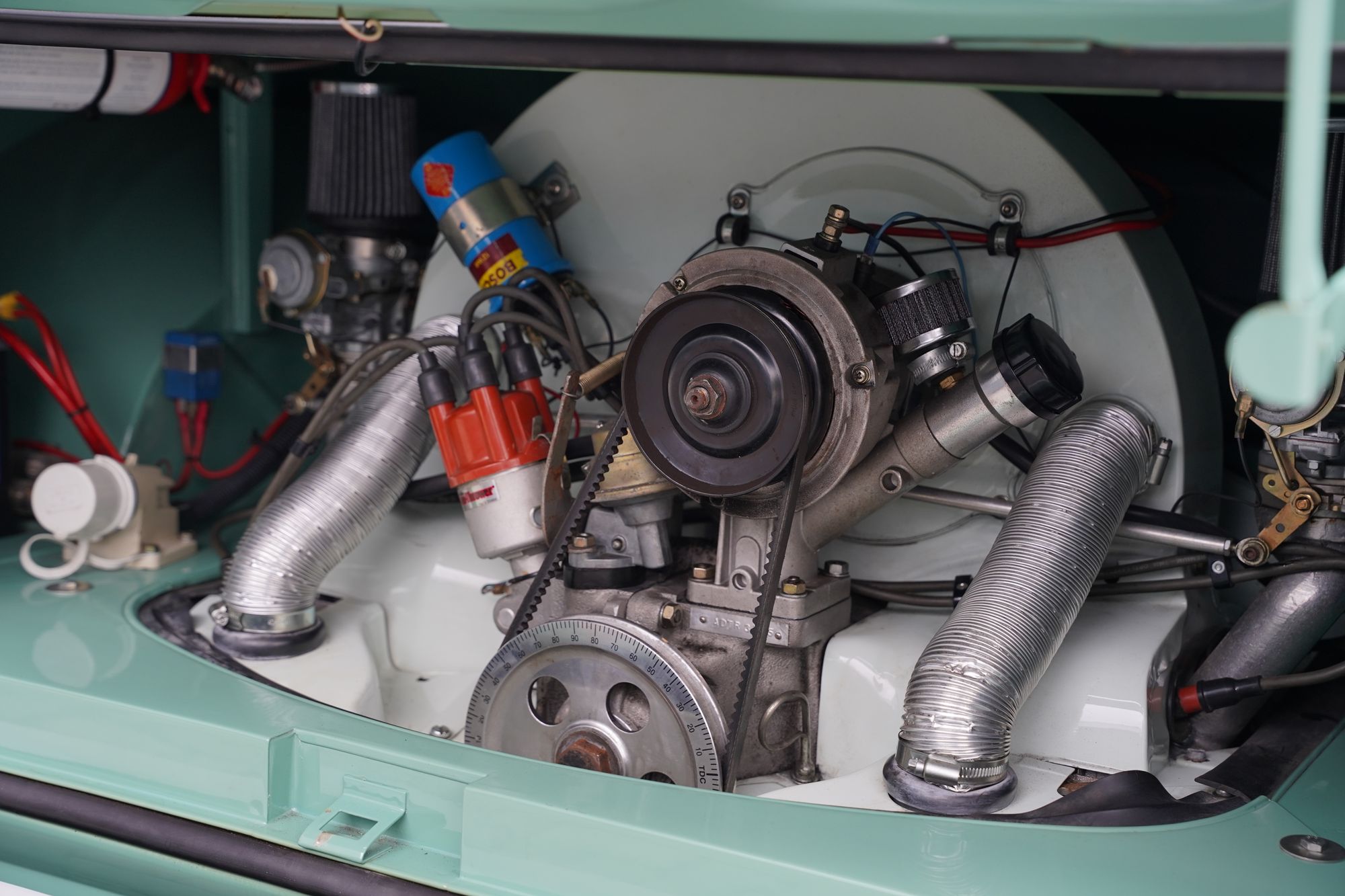 1962 Volkswagen Type 2 T1 15-Window Splitscreen Deluxe
