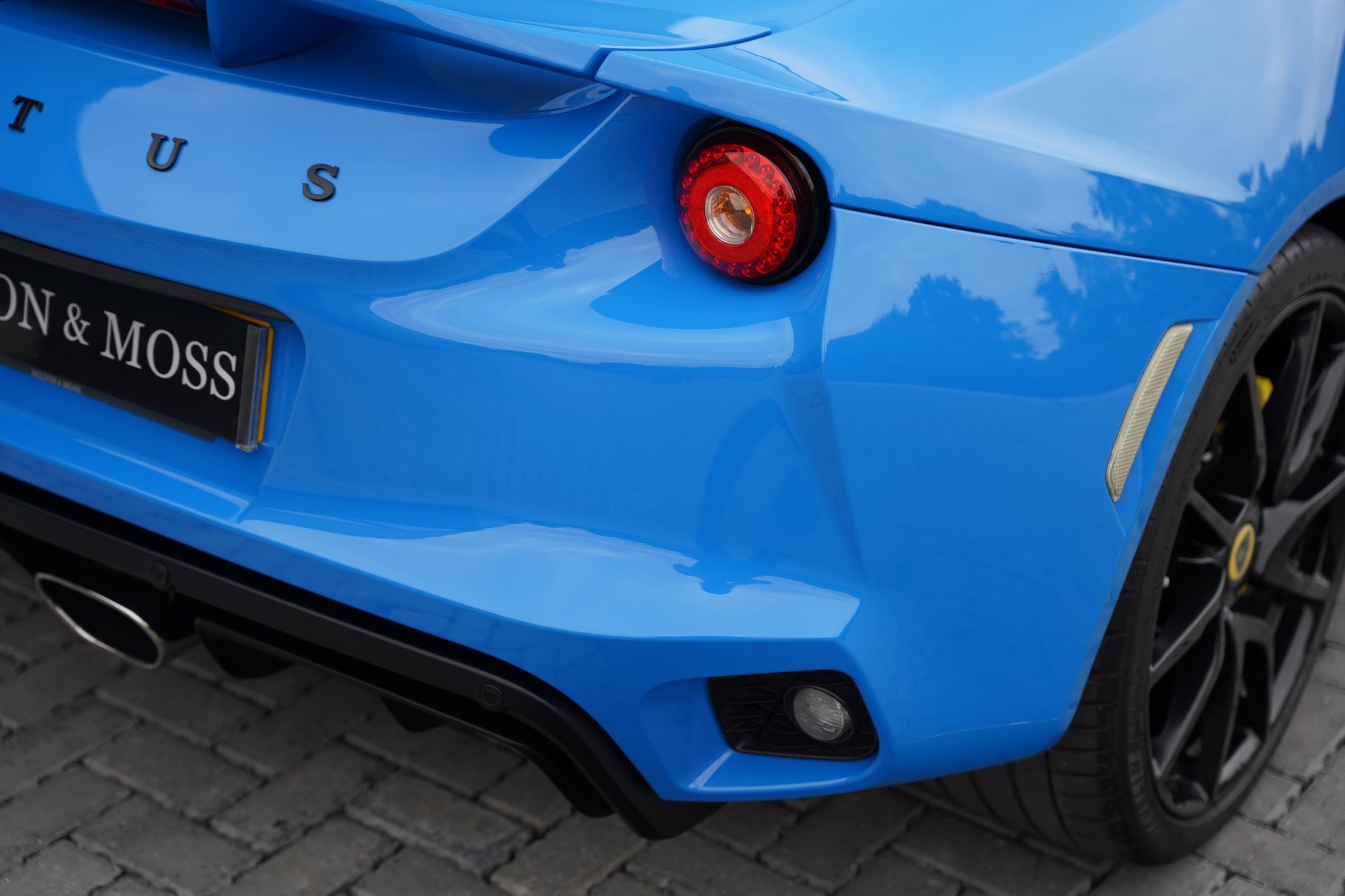 2017 Lotus Evora 400 2+2
