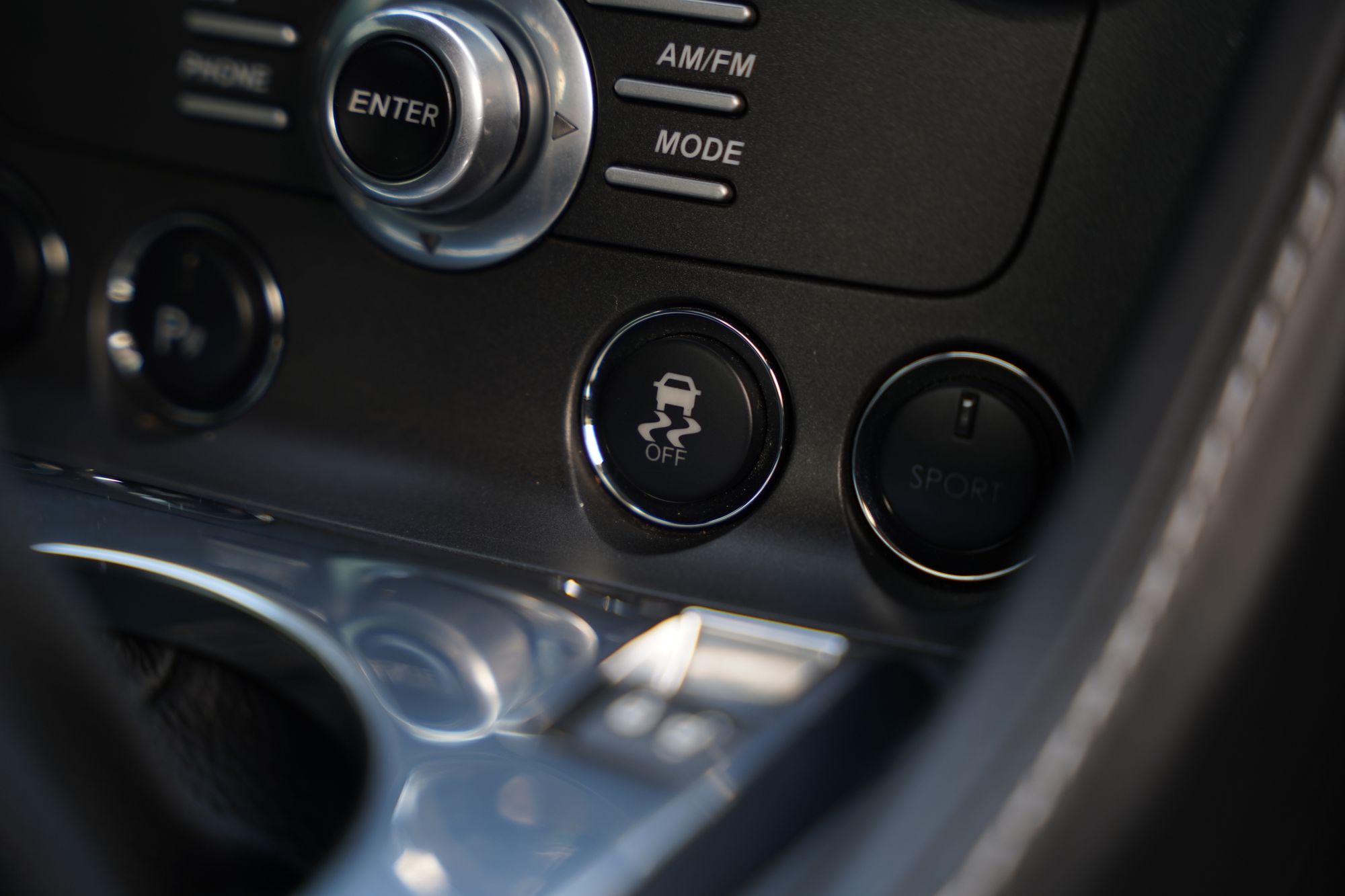 2012 Aston Martin V12 Vantage Manual