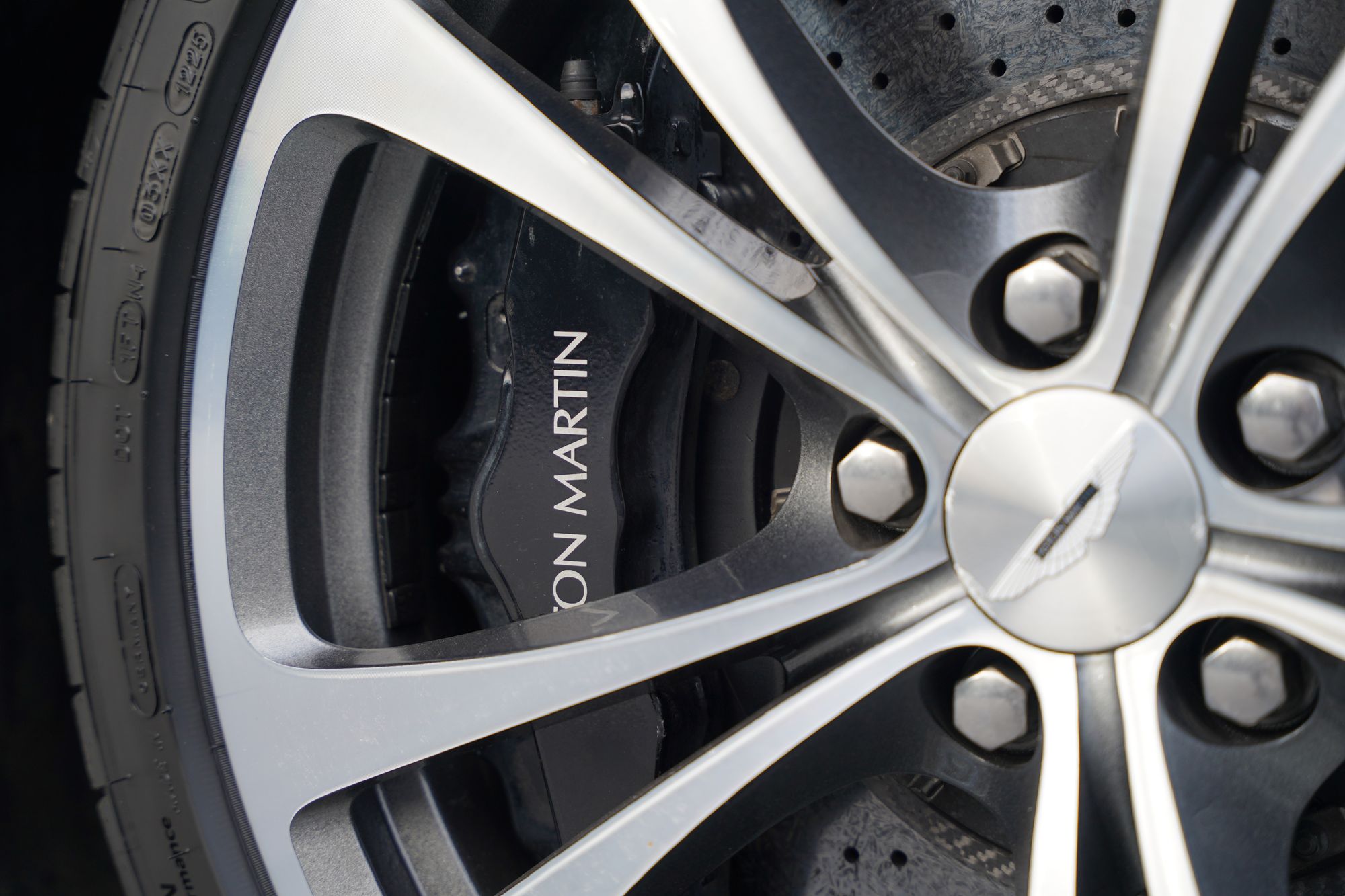 2012 Aston Martin V12 Vantage Manual