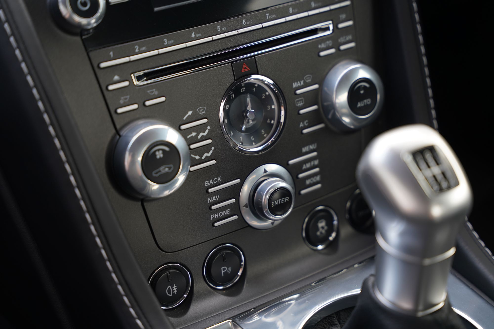 2012 Aston Martin V12 Vantage Manual