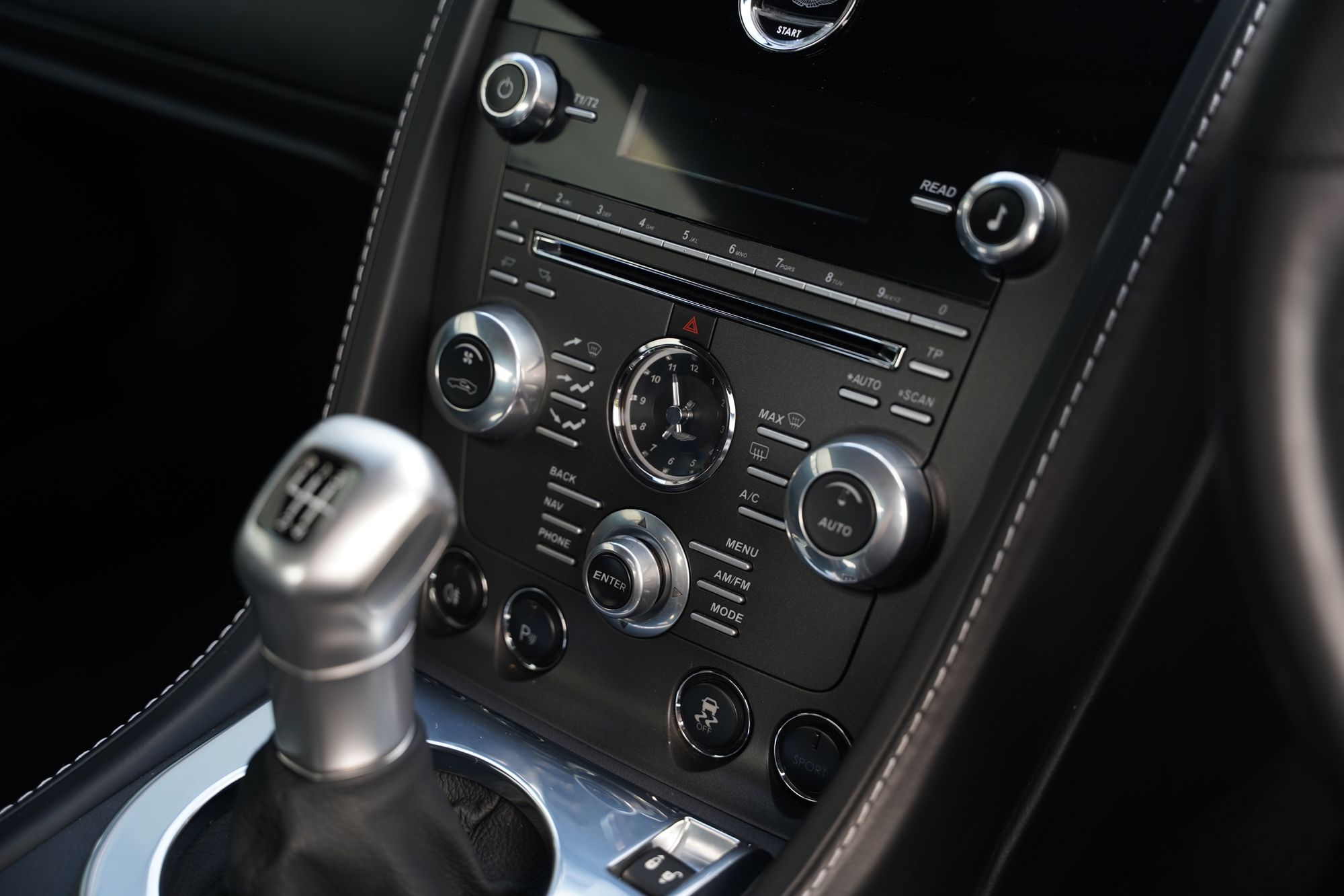 2012 Aston Martin V12 Vantage Manual