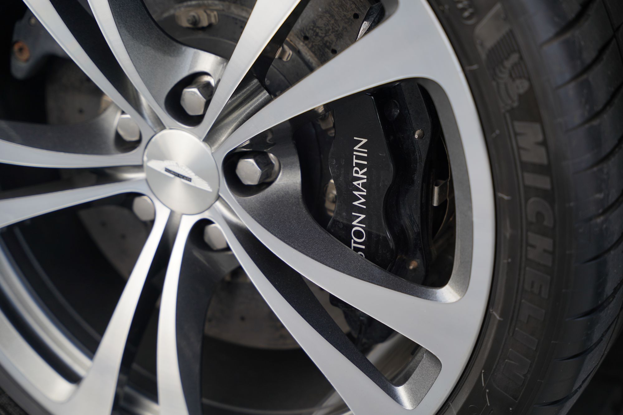 2012 Aston Martin V12 Vantage Manual
