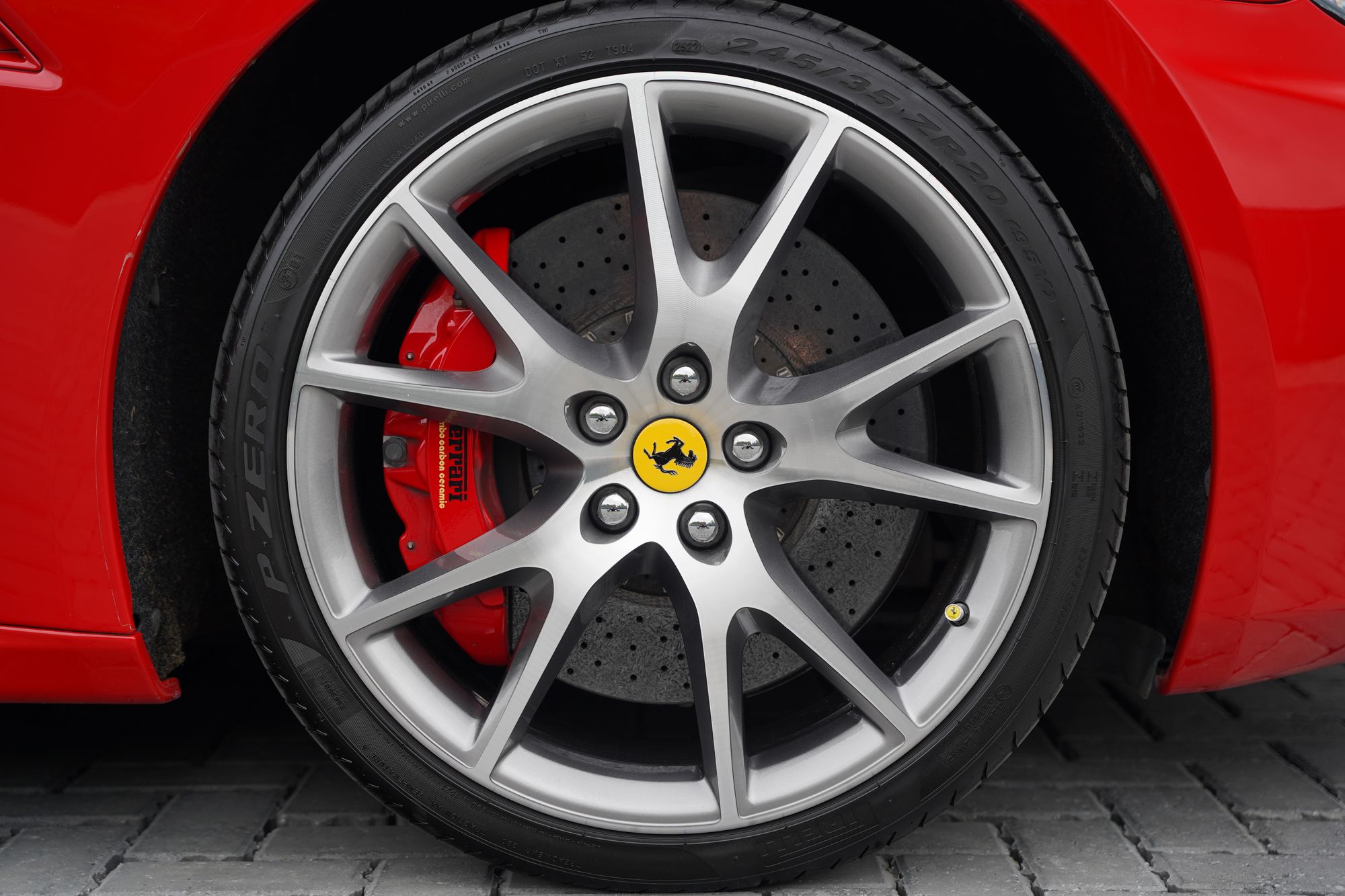 2010 Ferrari California 2+2