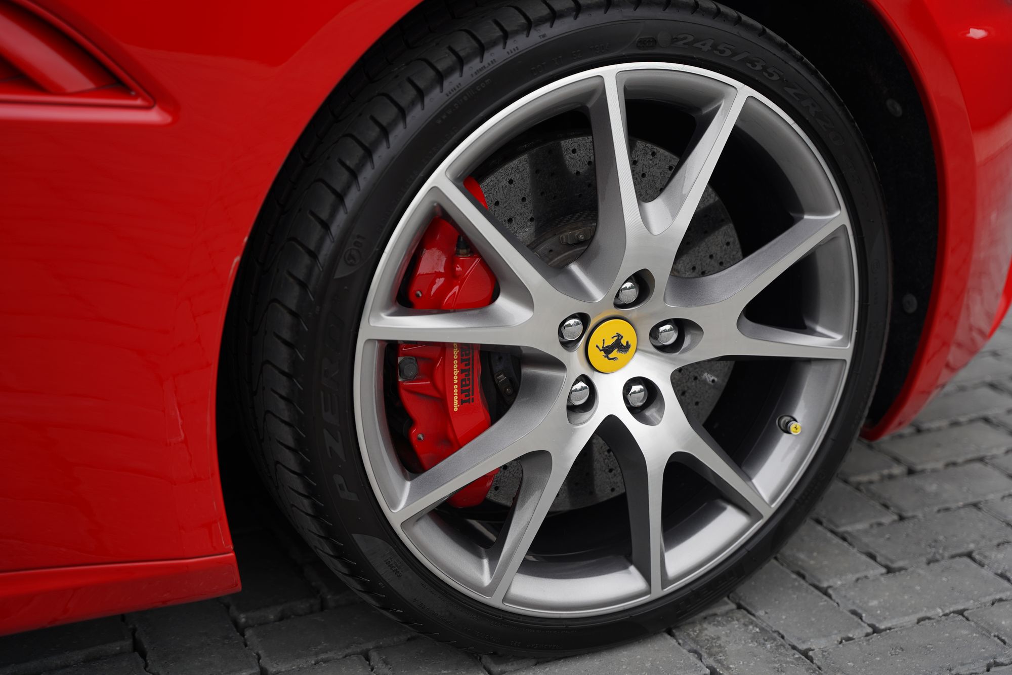 2010 Ferrari California 2+2