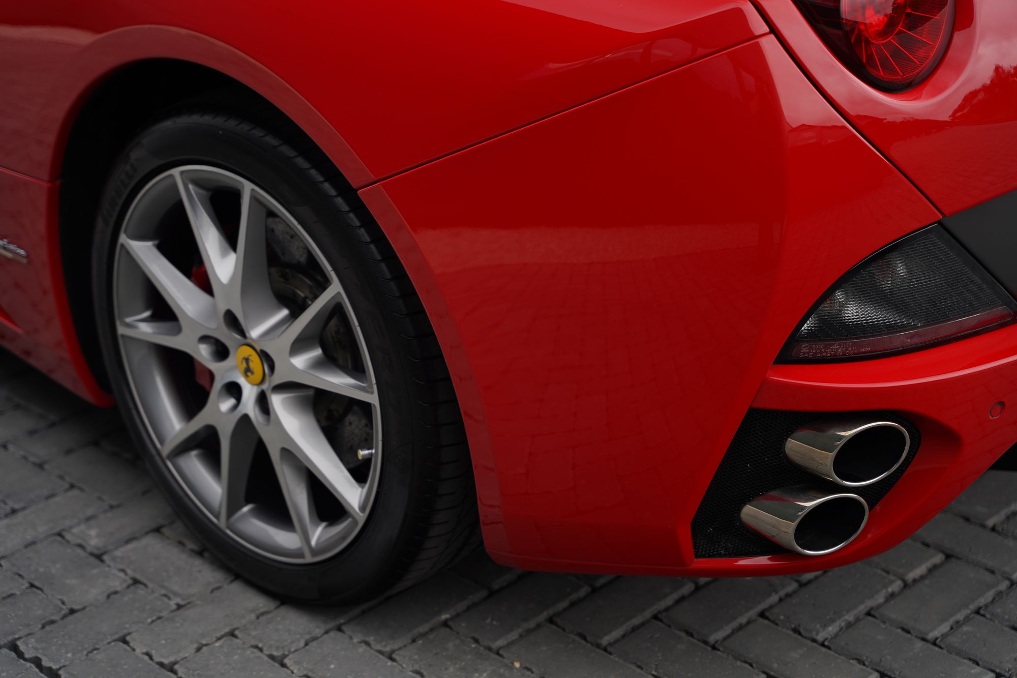 2010 Ferrari California 2+2