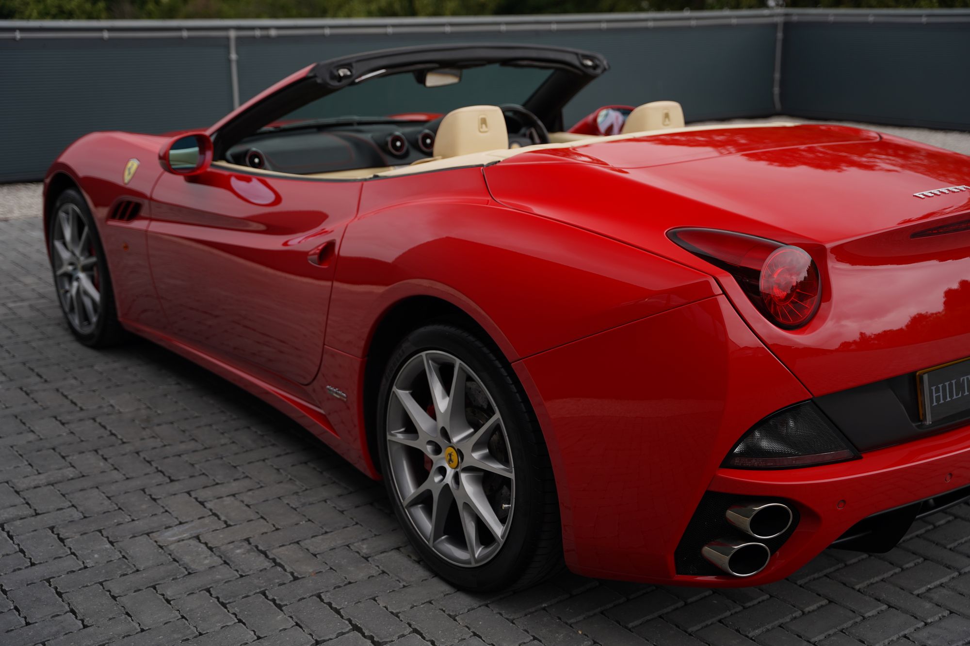 2010 Ferrari California 2+2