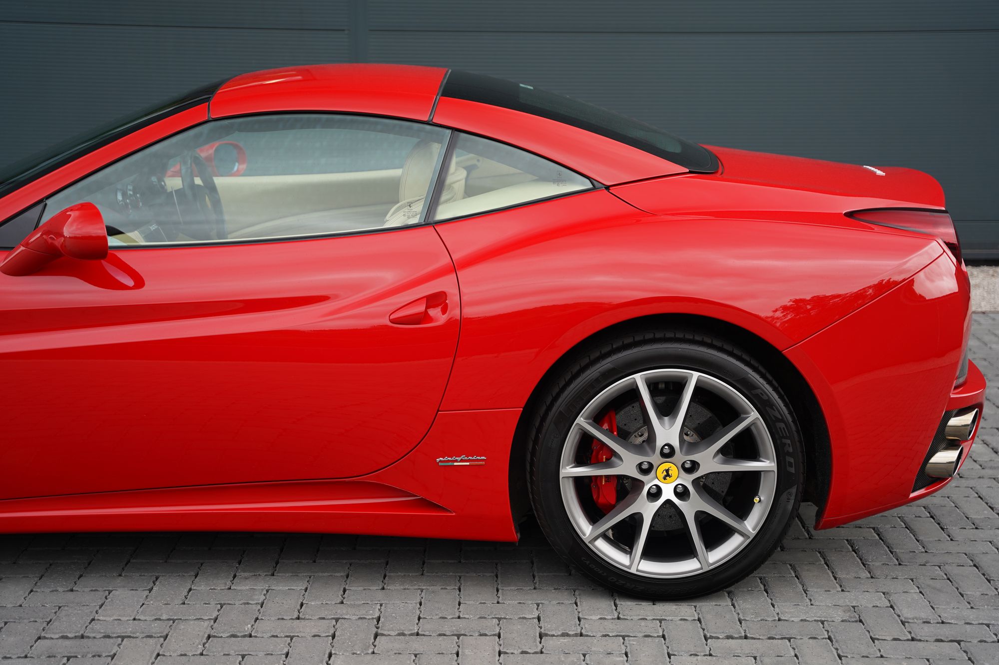 2010 Ferrari California 2+2