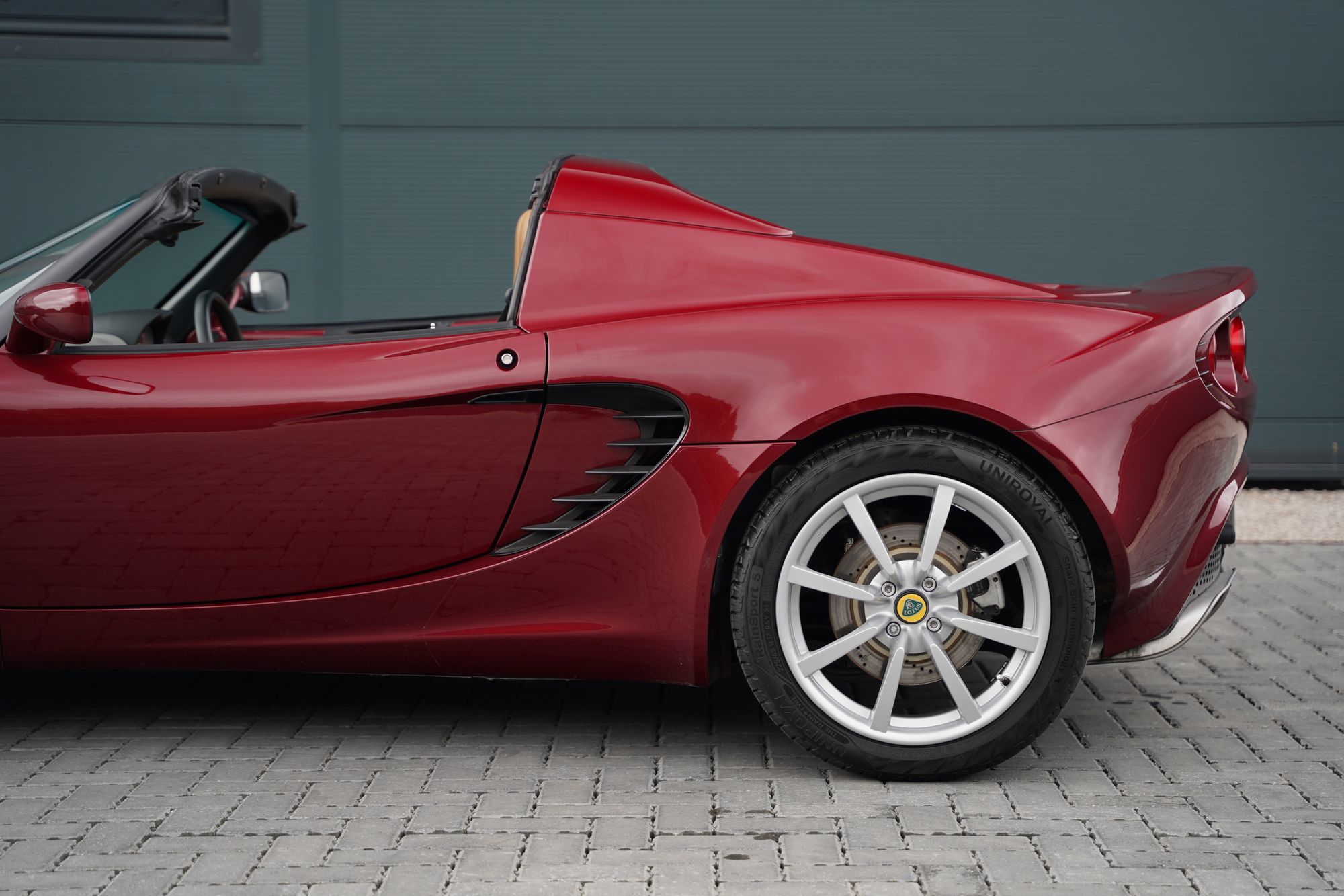 2004 Lotus Elise 111R Touring