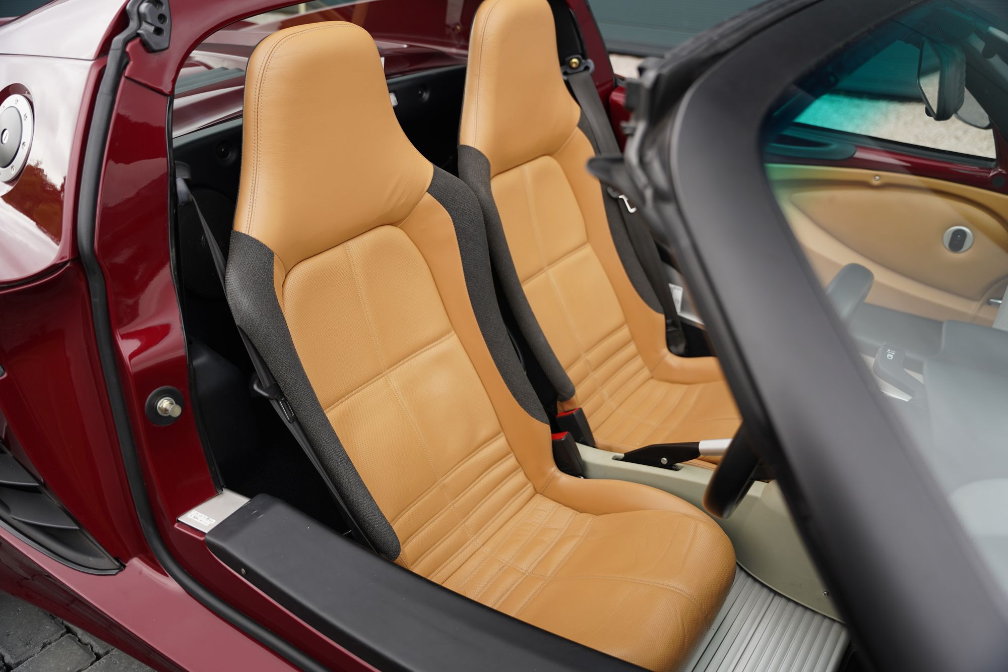 2004 Lotus Elise 111R Touring